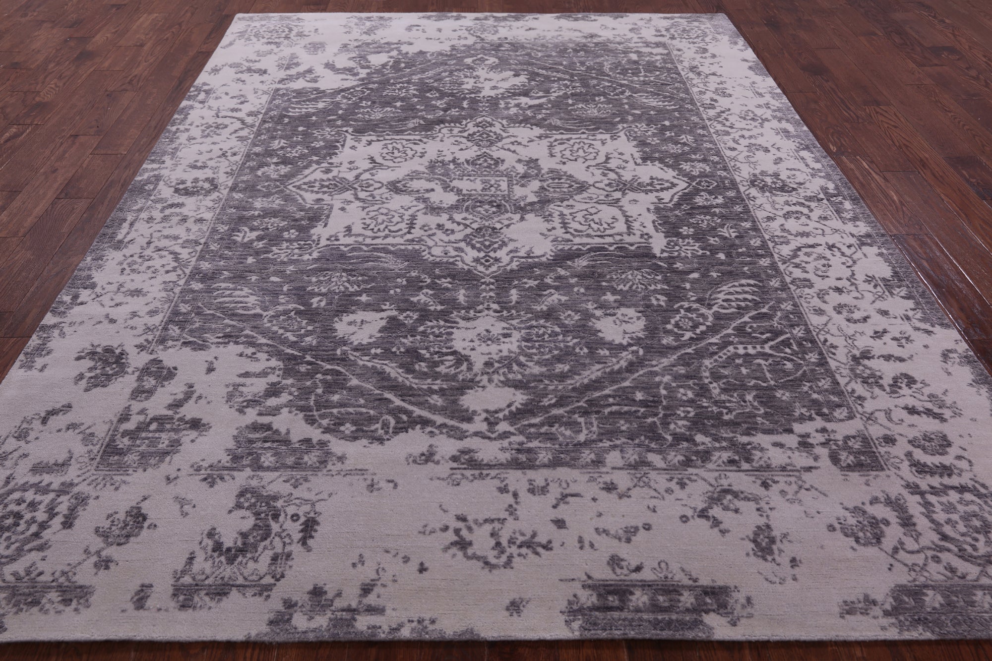 Grey Persian Fine Serapi Hand Knotted Wool Rug - 8' 0" X 10' 1" - Golden Nile