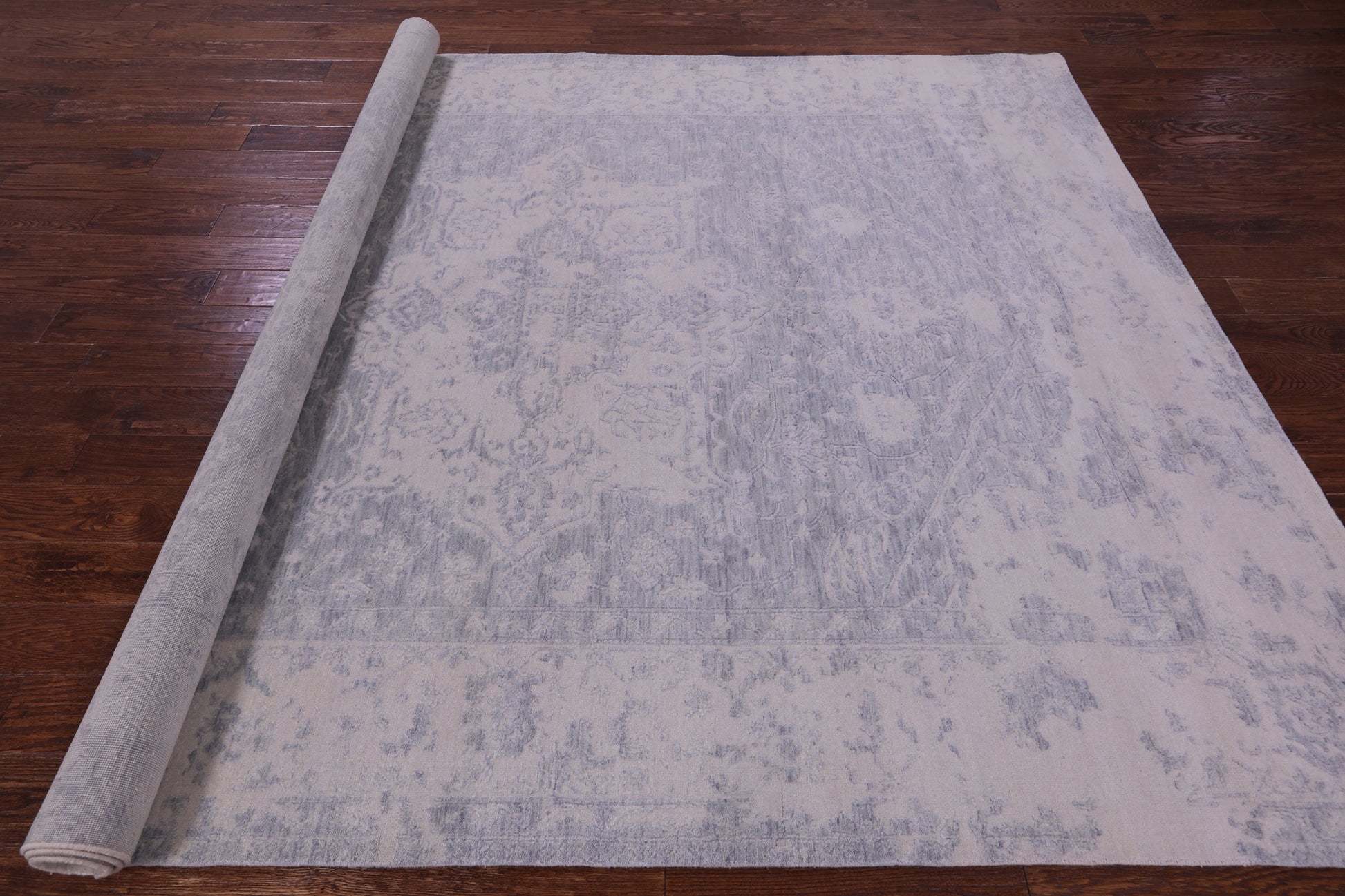 Silver Persian Fine Serapi Hand Knotted Wool Rug - 7' 9" X 10' 0" - Golden Nile