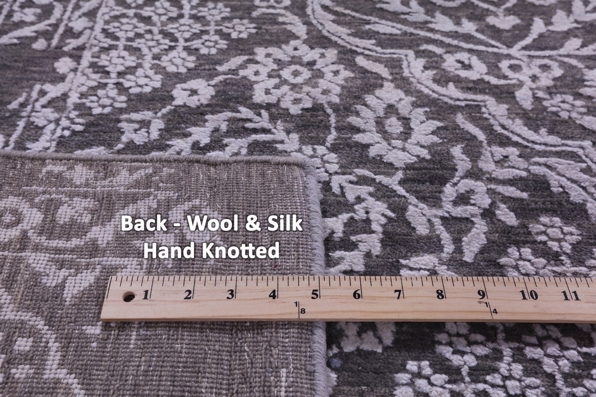 Grey Persian Hand Knotted Wool & Silk Rug - 7' 8" X 9' 11" - Golden Nile