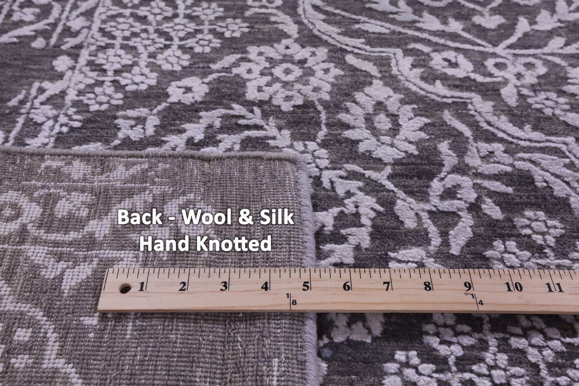 Grey Persian Hand Knotted Wool & Silk Rug - 7' 8" X 9' 11" - Golden Nile