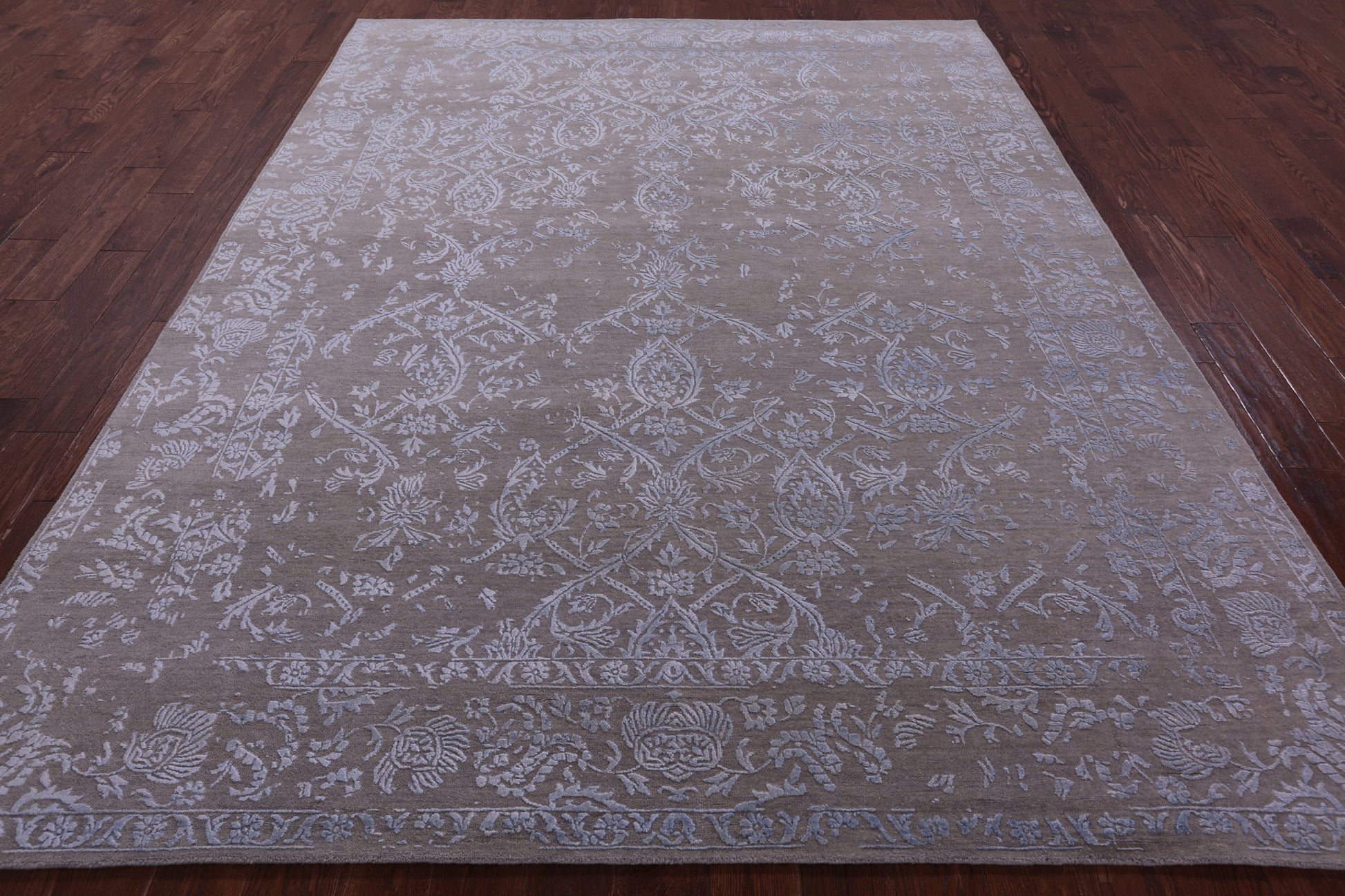 Grey Contemporary Hand Knotted Wool & Silk Rug - 7' 7" X 10' 0" - Golden Nile