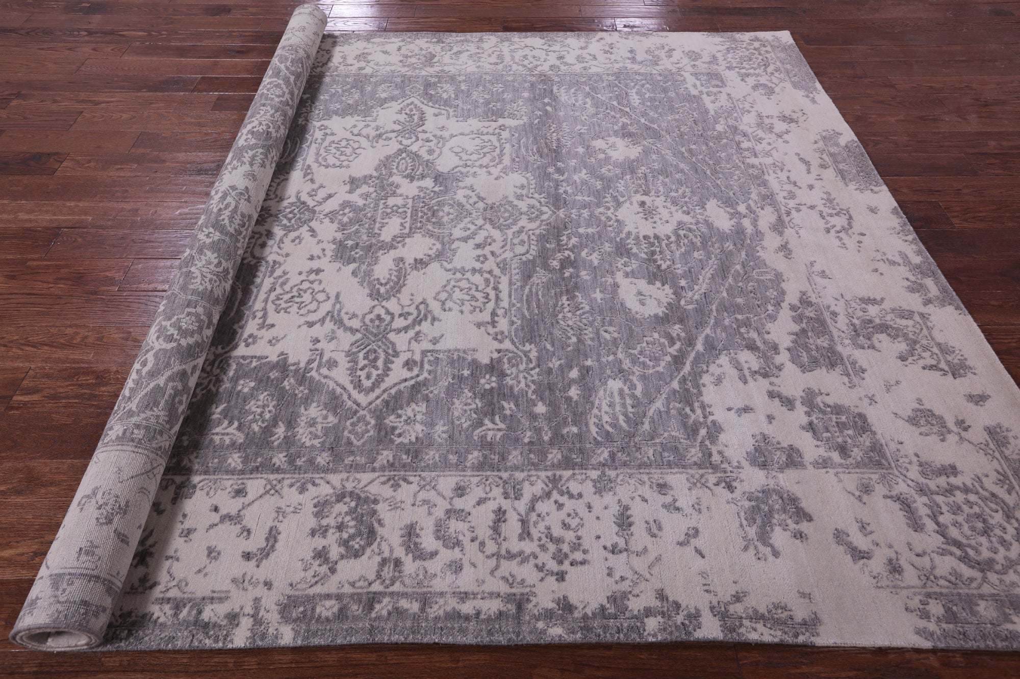 Grey Persian Fine Serapi Handmade Wool Rug - 7' 10" X 9' 8" - Golden Nile