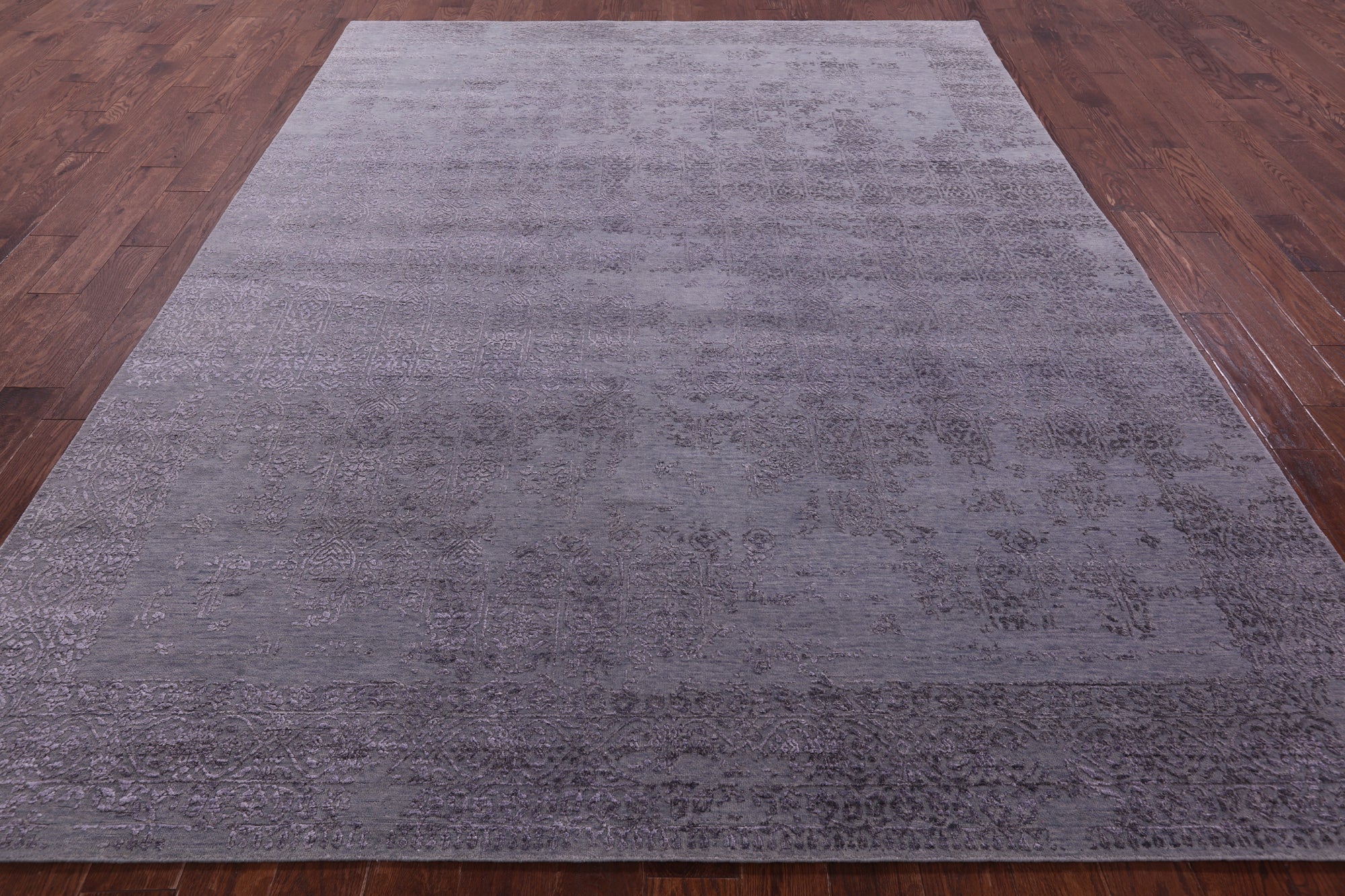 Grey Persian Hand Knotted Wool & Silk Rug - 7' 11" X 10' 2" - Golden Nile