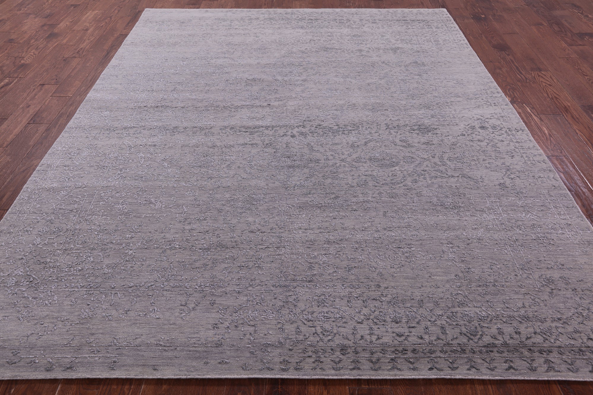 Grey Persian Hand Knotted Wool & Silk Rug - 8' 1" X 9' 11" - Golden Nile