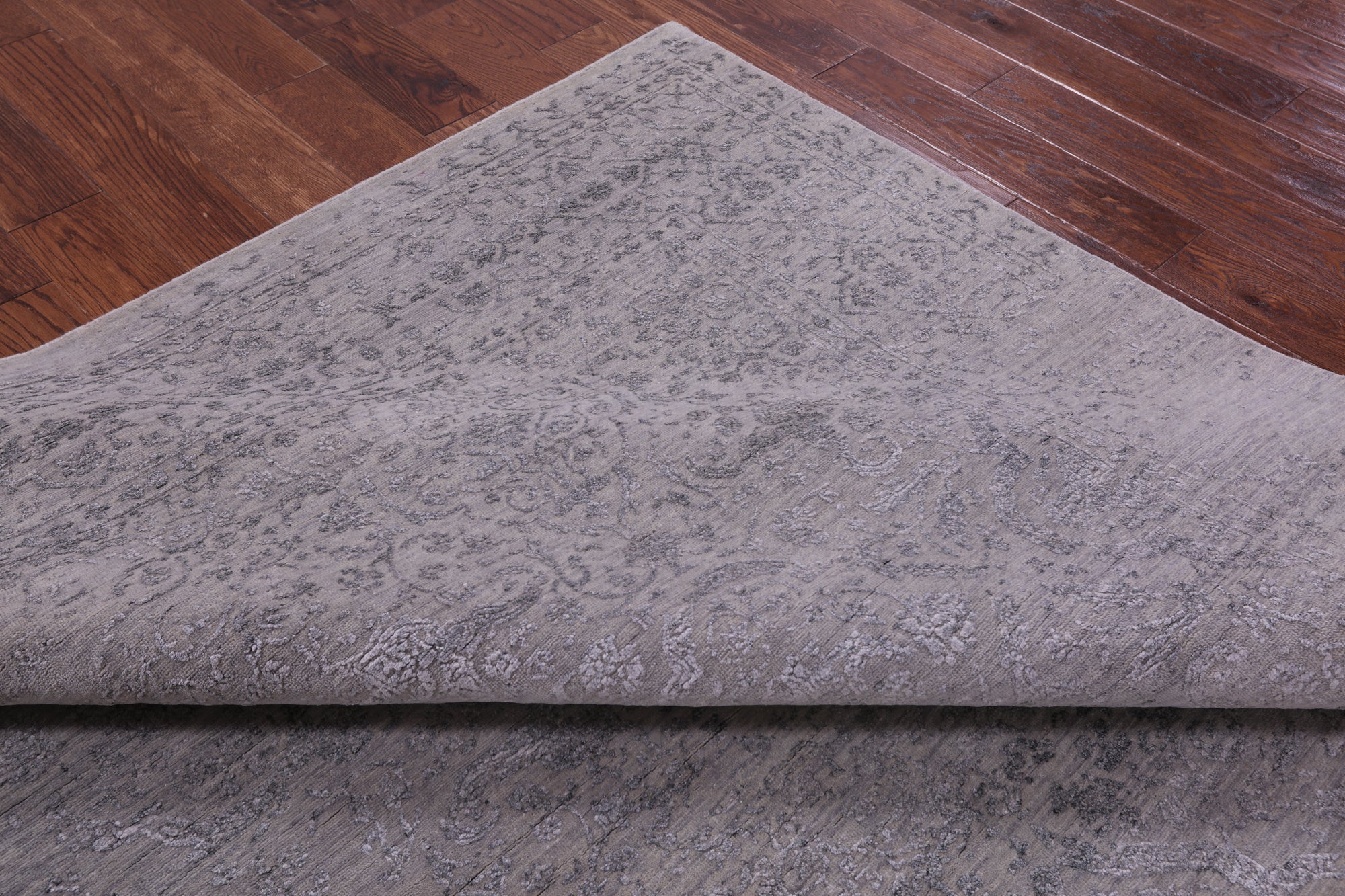 Grey Persian Hand Knotted Wool & Silk Rug - 8' 1" X 9' 11" - Golden Nile