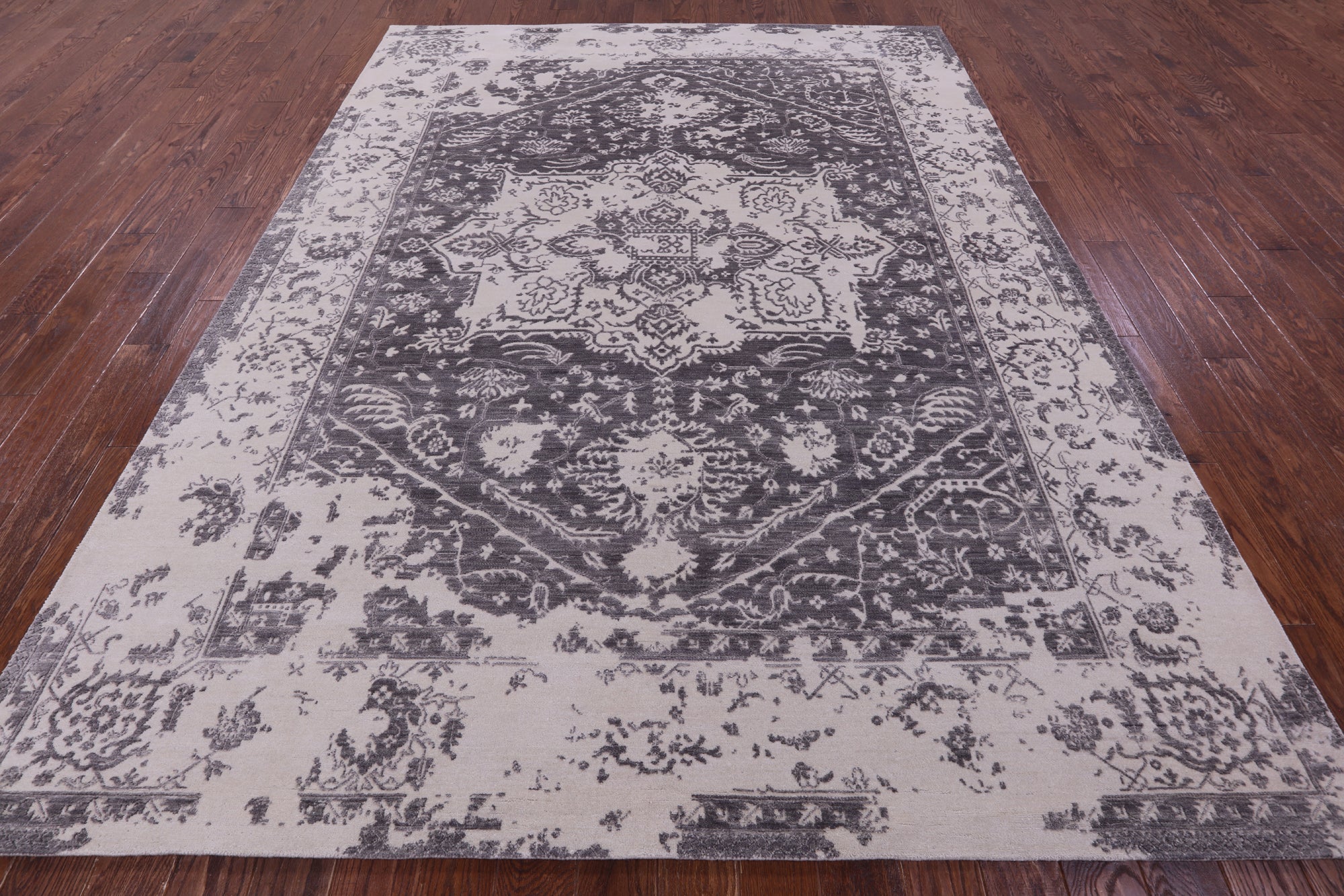 Grey Persian Fine Serapi Hand Knotted Wool Rug - 7' 10" X 10' 5" - Golden Nile