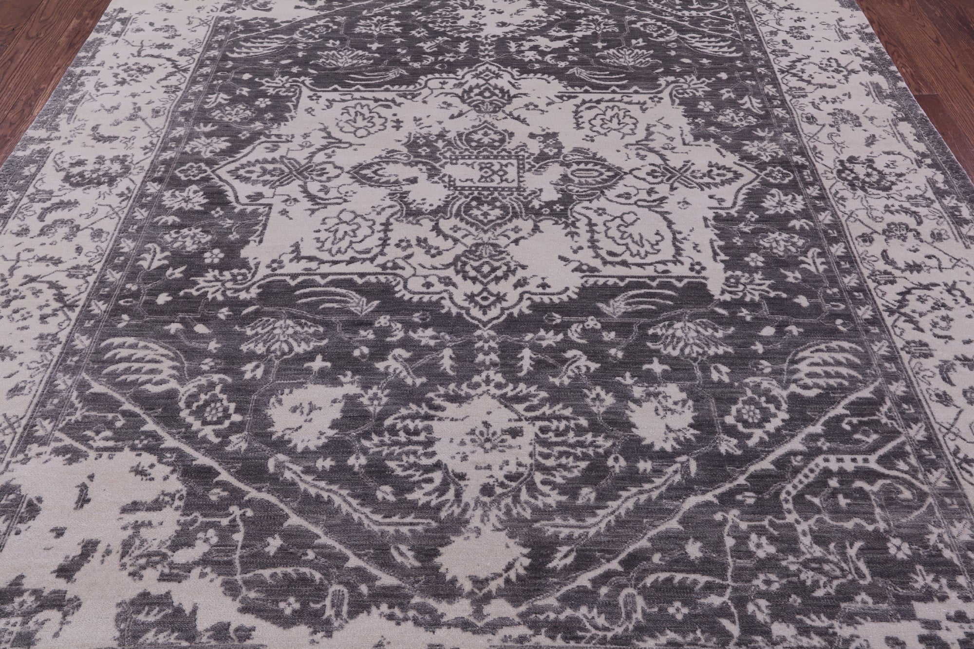 Grey Persian Fine Serapi Hand Knotted Wool Rug - 7' 10" X 10' 5" - Golden Nile