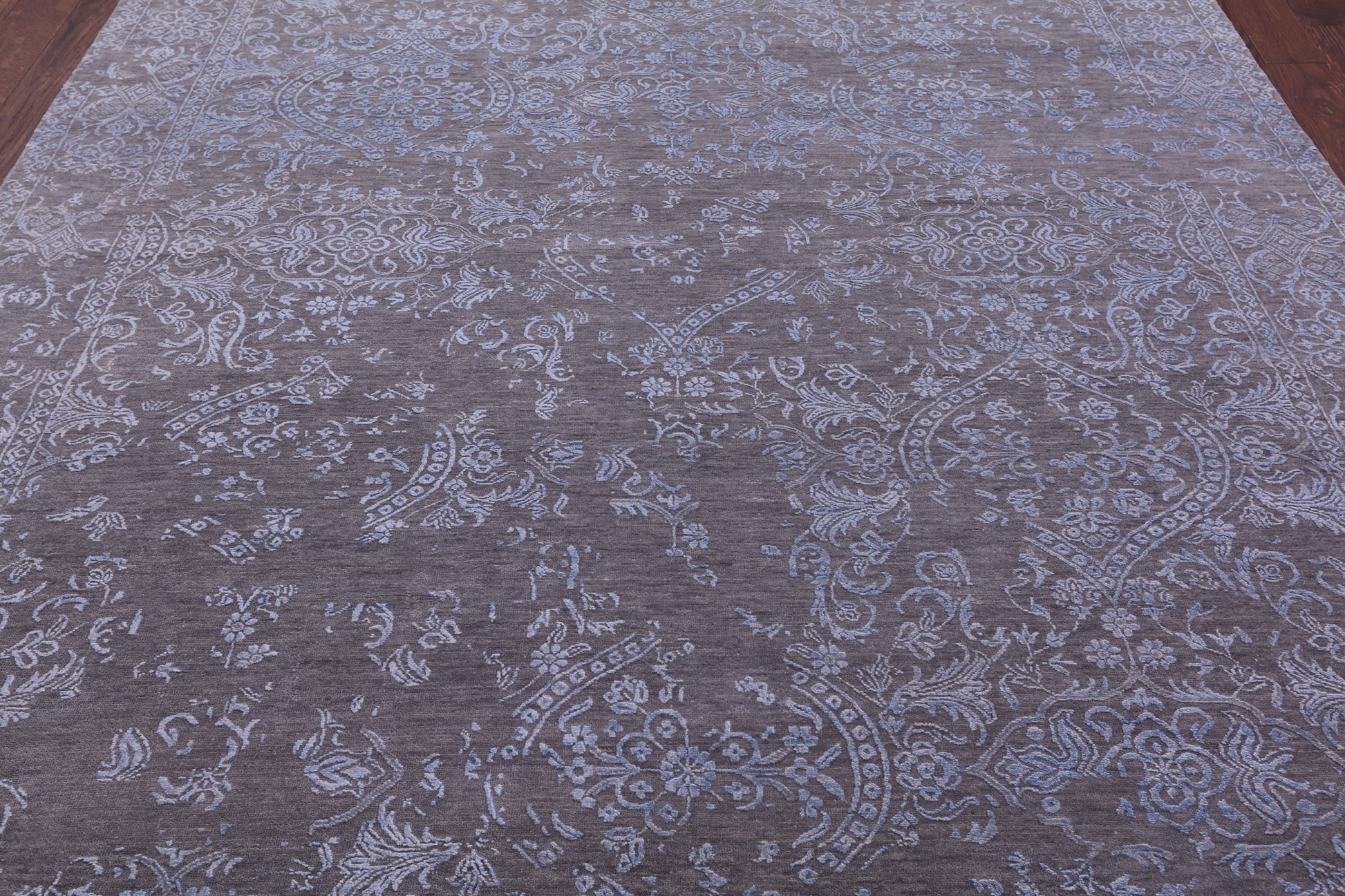 Grey Persian Tabriz Hand Knotted Wool & Silk Rug - 7' 11" X 9' 10" - Golden Nile