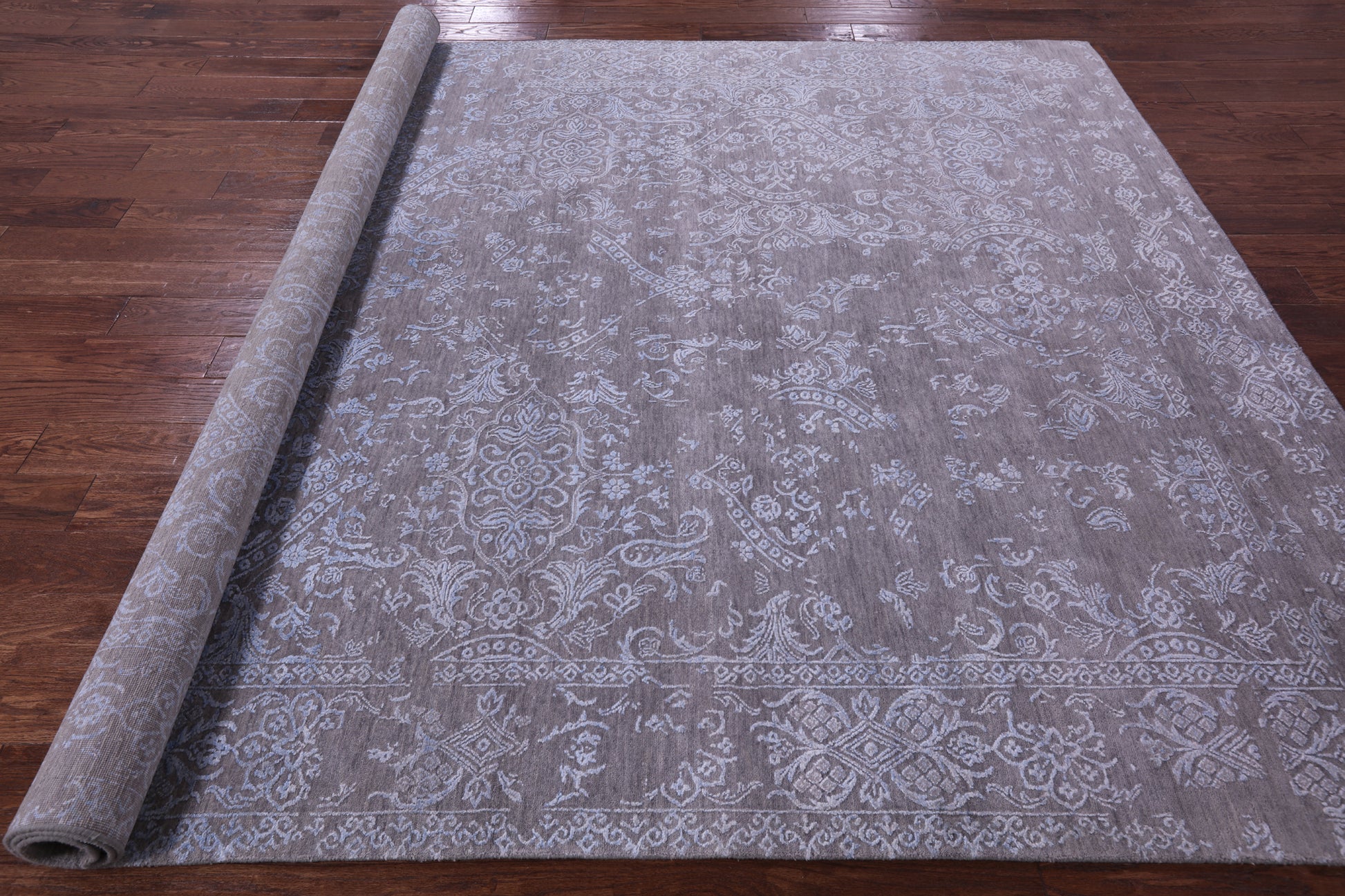 Grey Persian Tabriz Hand Knotted Wool & Silk Rug - 7' 11" X 9' 10" - Golden Nile
