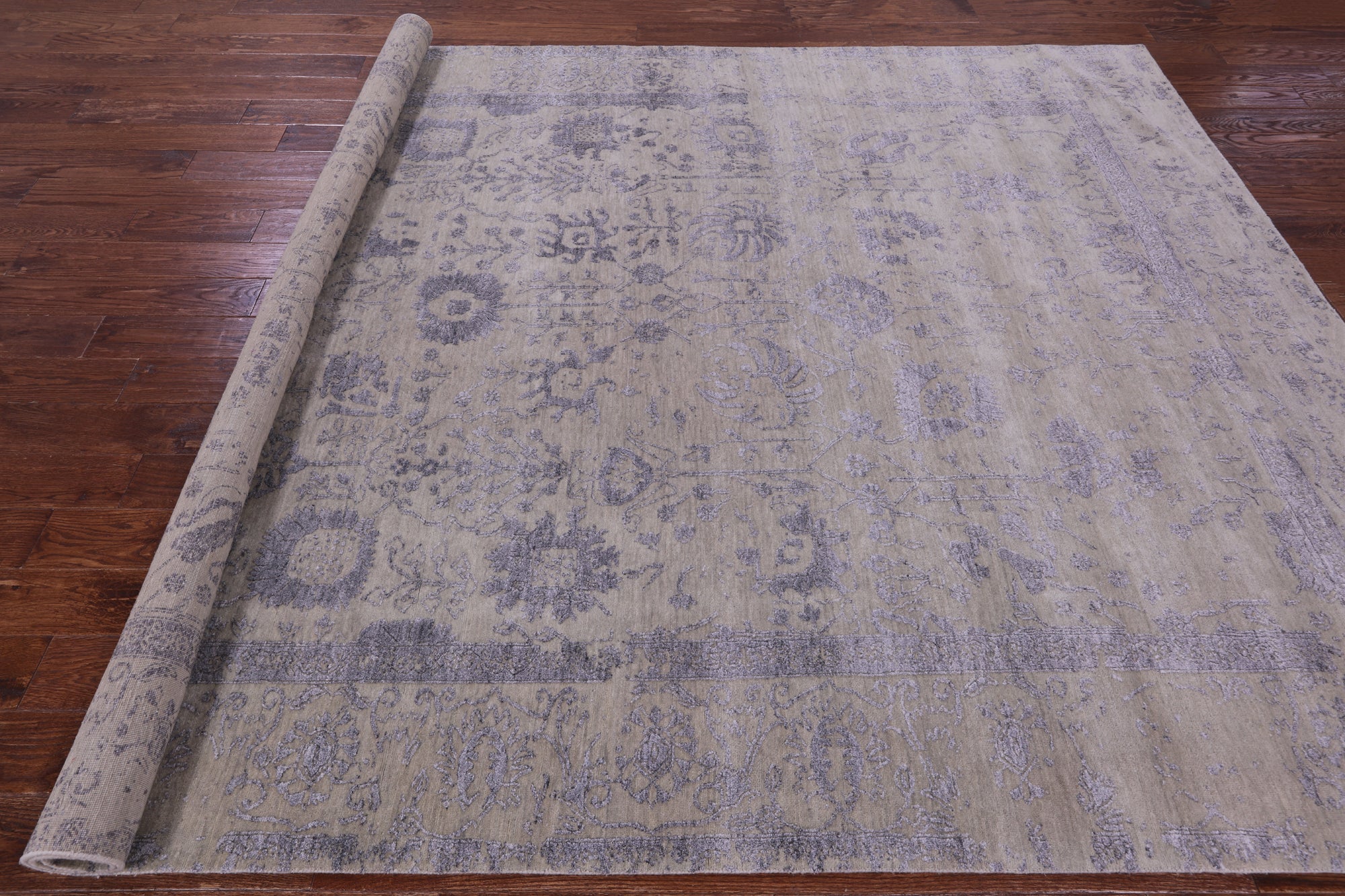 Persian Tabriz Hand Knotted Wool & Silk Rug - 7' 9" X 9' 9" - Golden Nile