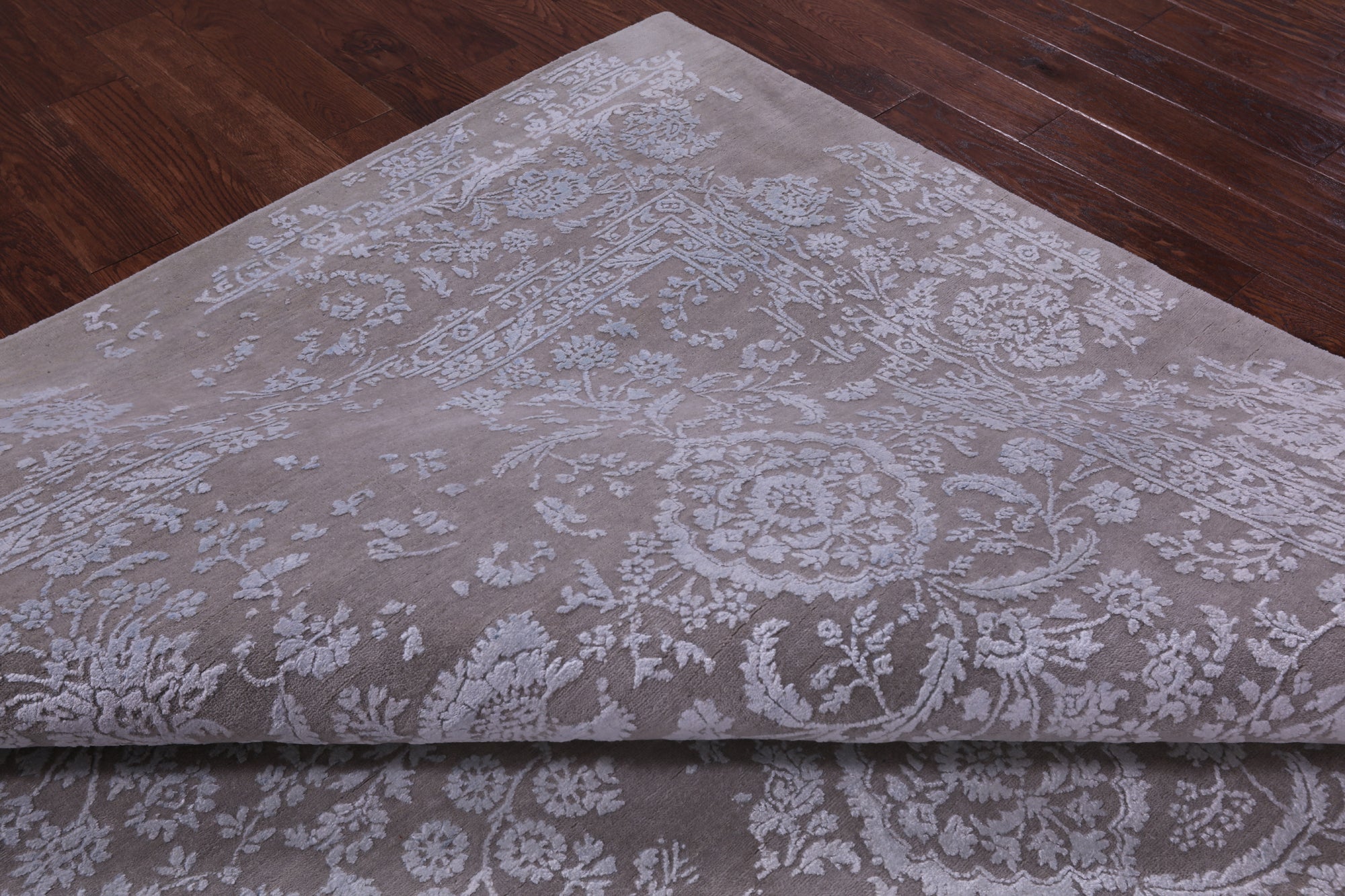 Grey Persian Tabriz Hand Knotted Wool & Silk Rug - 8' 10" X 11' 10" - Golden Nile