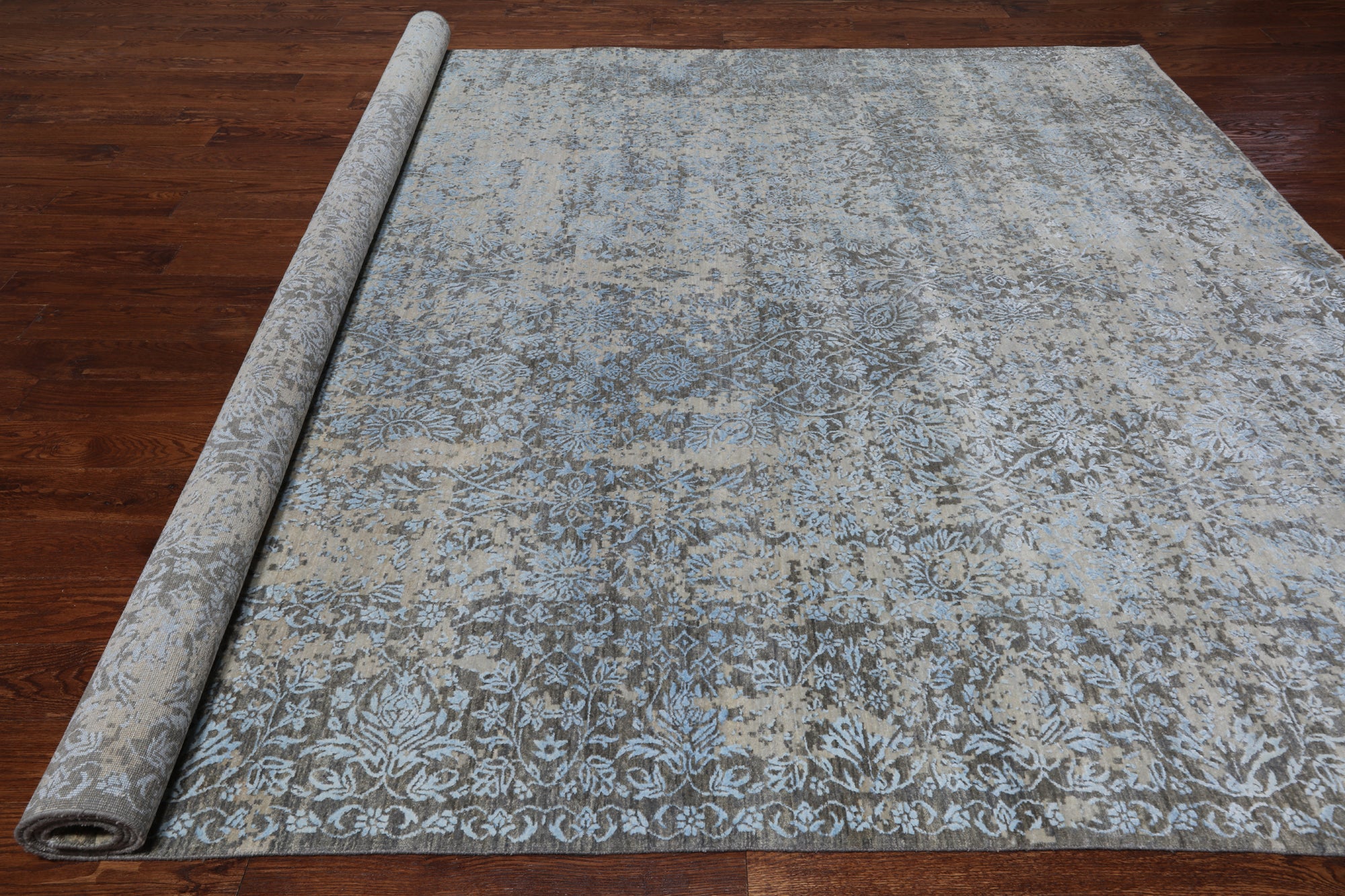 Grey Persian Tabriz Hand Knotted Wool & Silk Rug - 8' 10" X 11' 10"