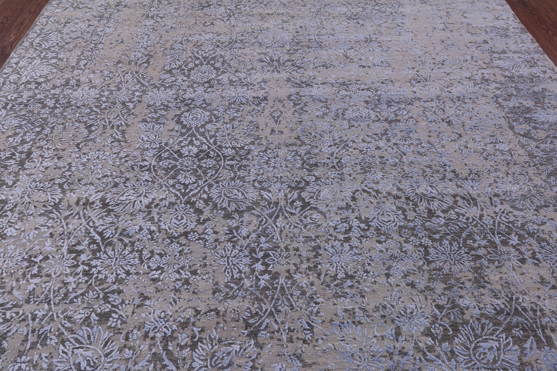 Grey Persian Tabriz Hand Knotted Wool & Silk Rug - 8' 10" X 11' 10" - Golden Nile