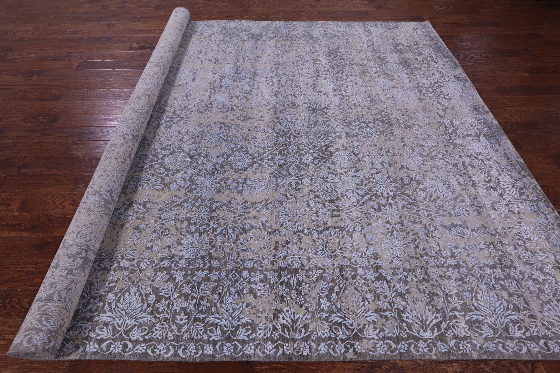 Grey Persian Tabriz Hand Knotted Wool & Silk Rug - 8' 10" X 11' 10" - Golden Nile