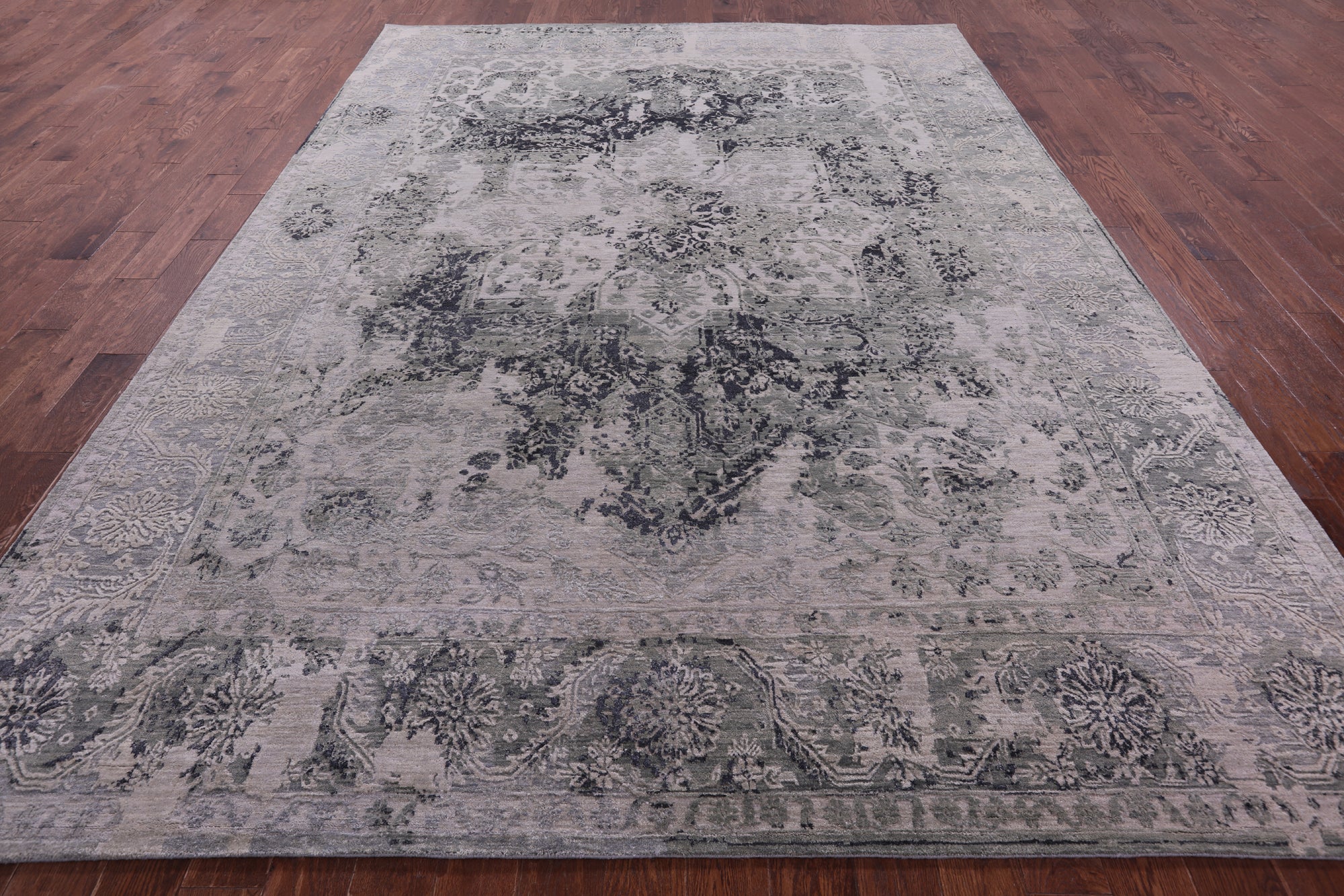 Grey Persian Fine Serapi Hand Knotted Wool & Silk Rug - 8' 10" X 12' 1" - Golden Nile