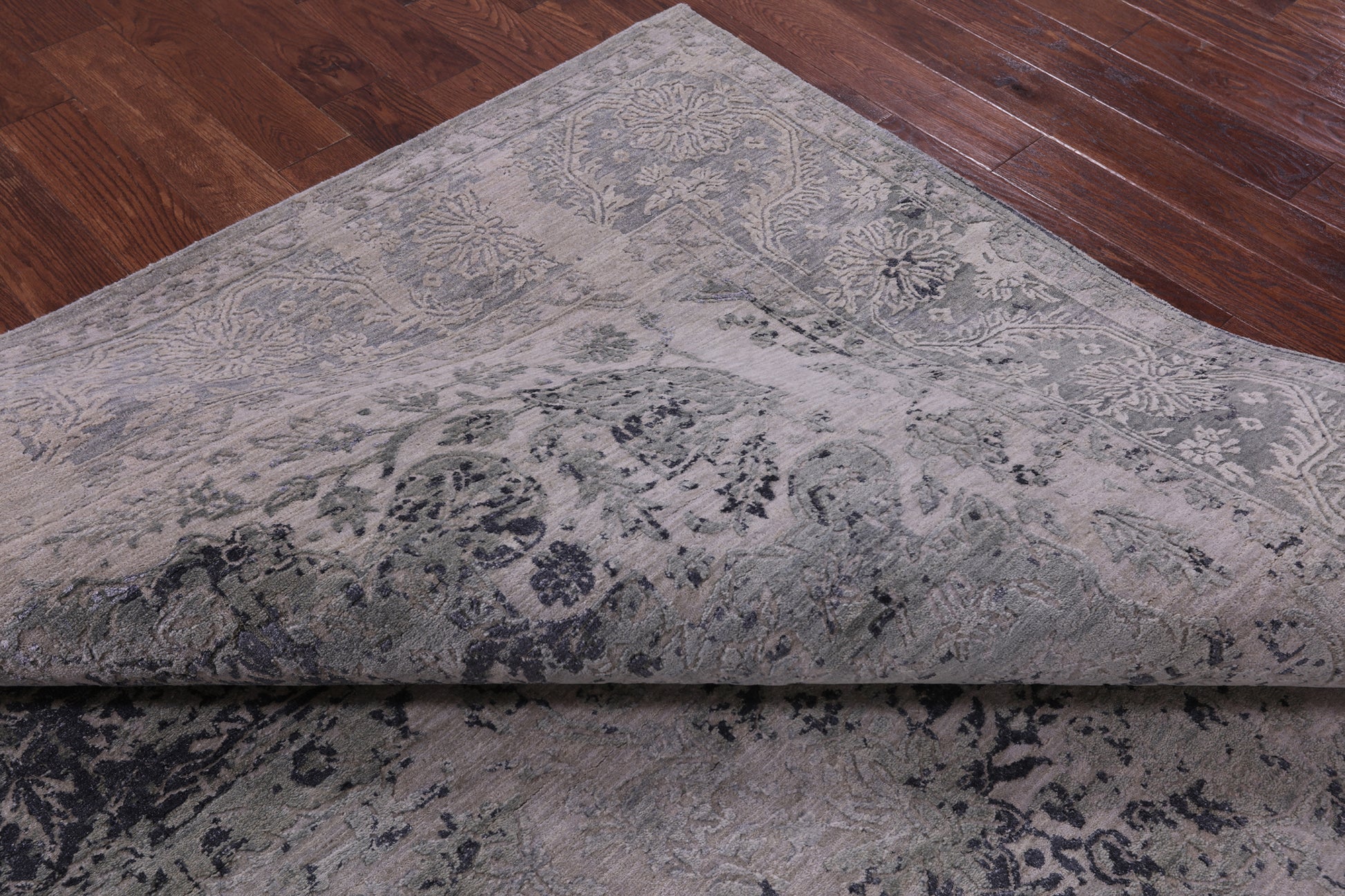 Grey Persian Fine Serapi Hand Knotted Wool & Silk Rug - 8' 10" X 12' 1" - Golden Nile