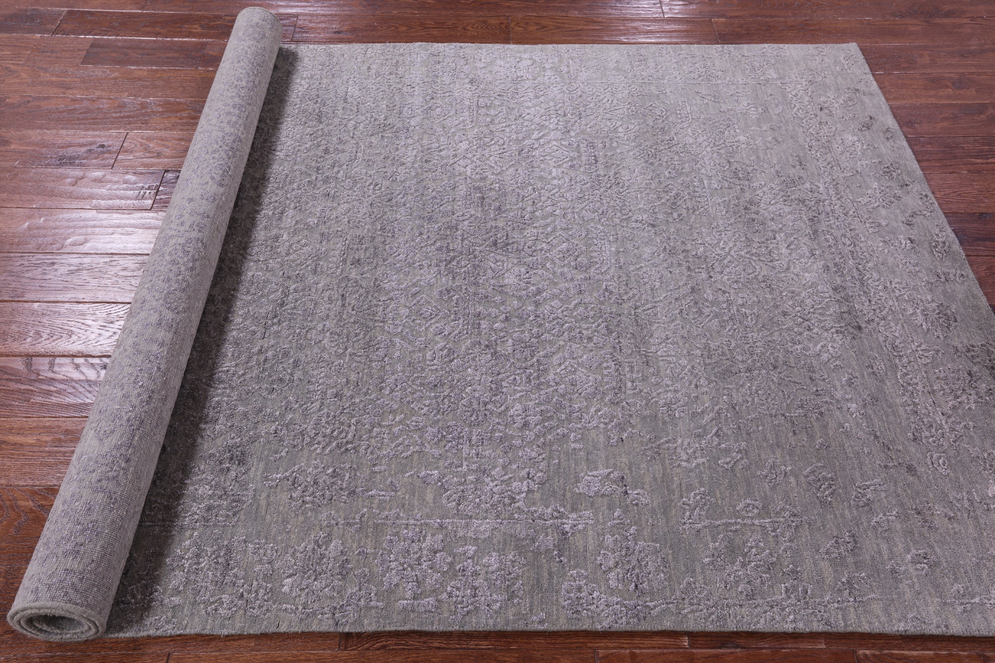 Grey Contemporary Hand Knotted Wool & Silk Rug - 4' 10" X 7' 9" - Golden Nile