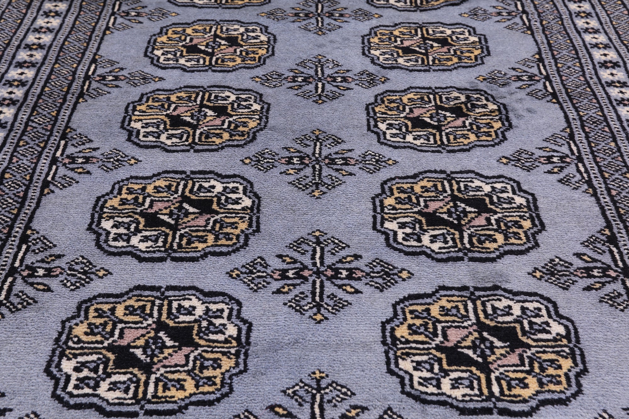 Bokhara Hand Knotted Wool Rug - 2' 7" X 4' 0" - Golden Nile