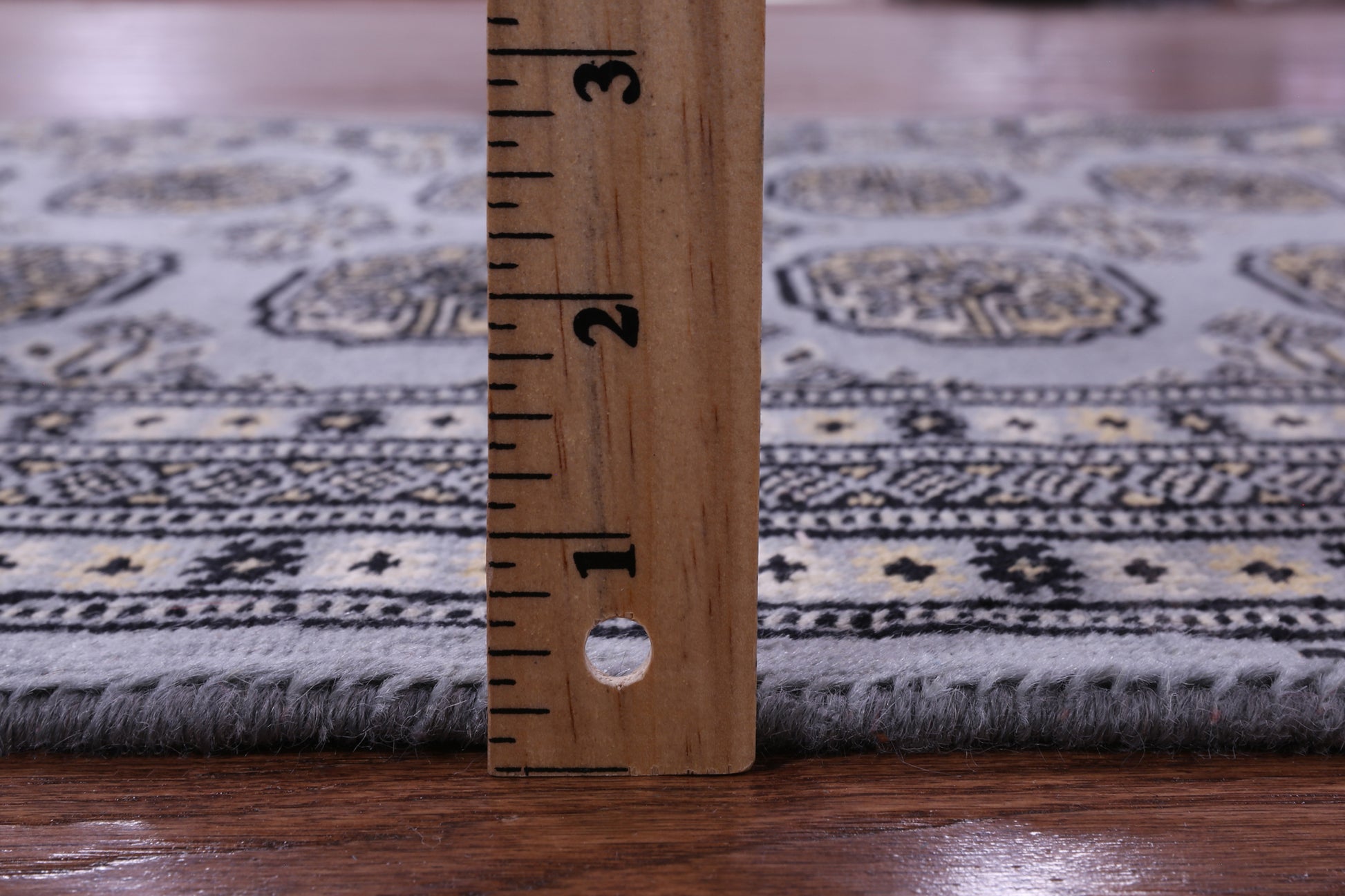 Bokhara Handmade Wool Rug - 2' 8" X 3' 10" - Golden Nile