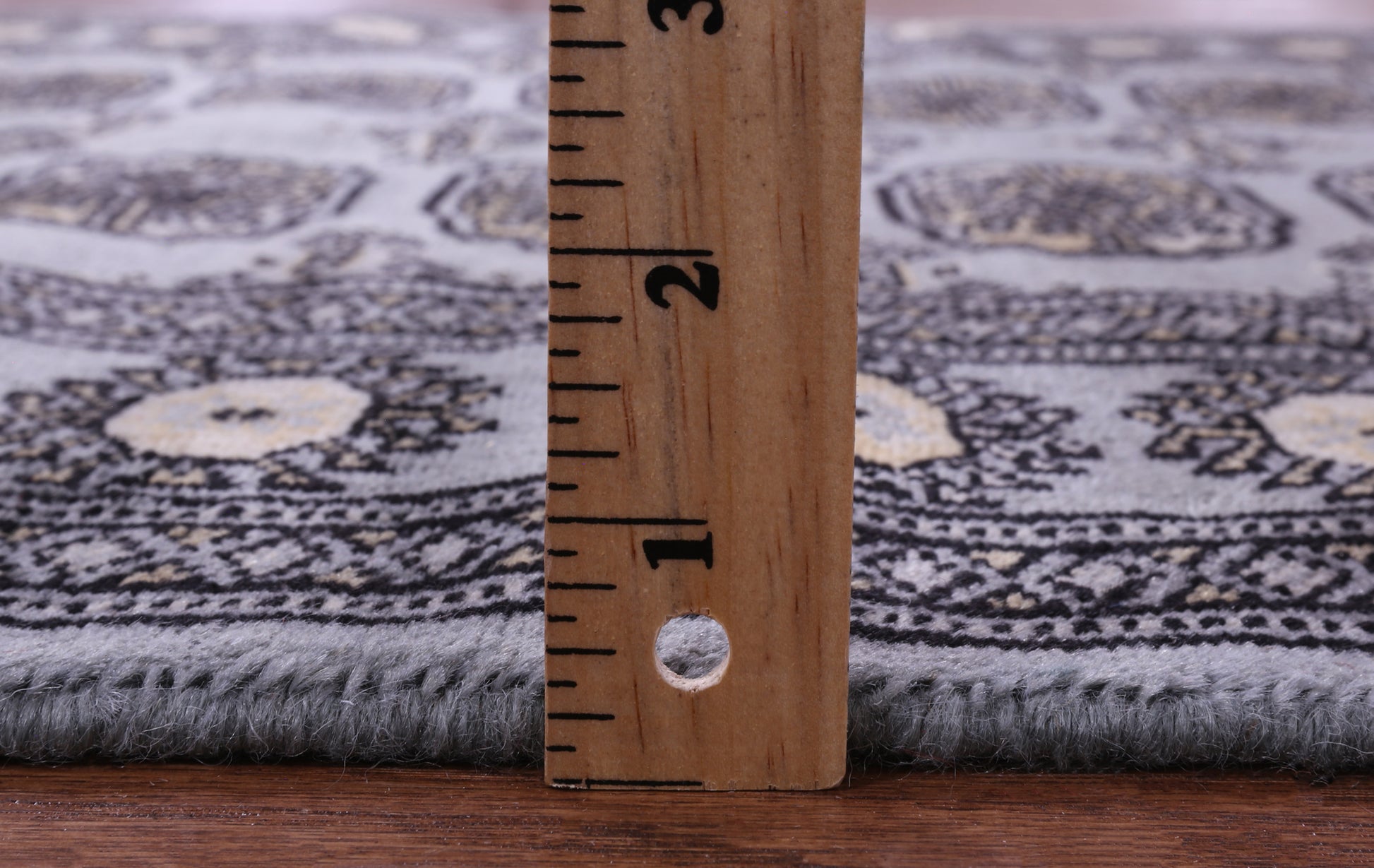 Bokhara Hand Knotted Wool Rug - 3' 0" X 4' 9" - Golden Nile