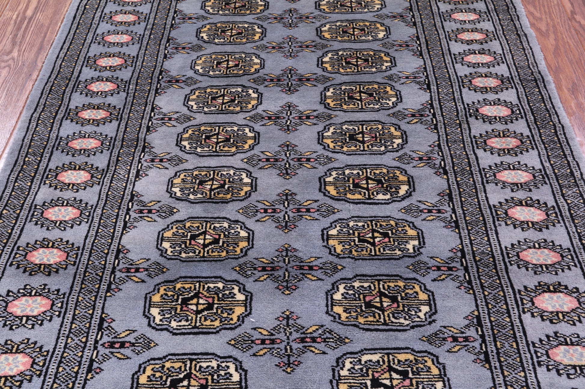 Bokhara Hand Knotted Wool Rug - 3' 0" X 4' 5" - Golden Nile