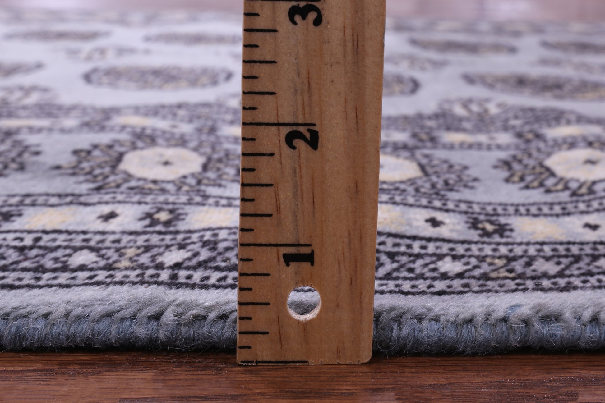Bokhara Hand Knotted Wool Rug - 4' 0" X 6' 2" - Golden Nile