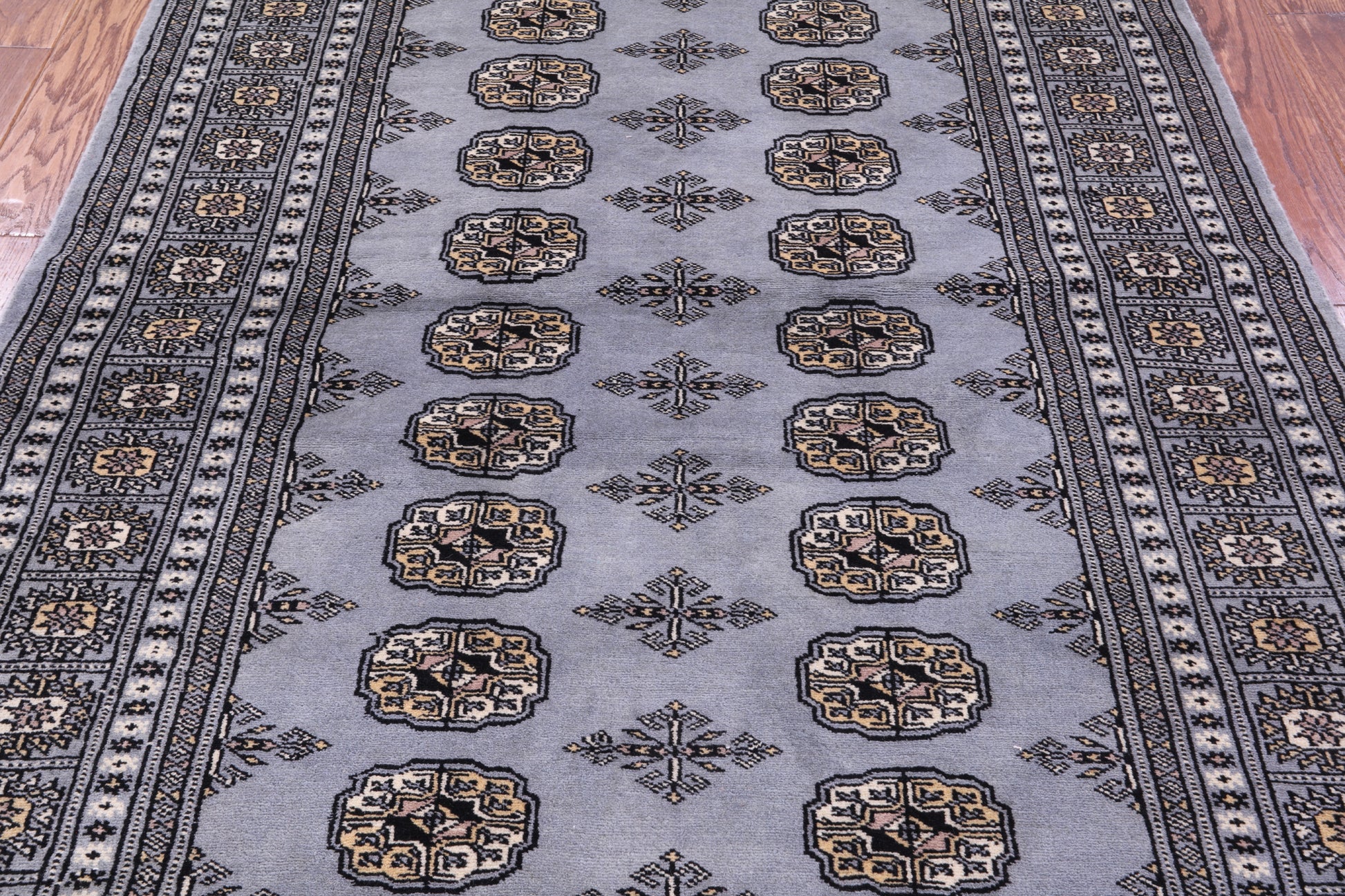 Bokhara Hand Knotted Wool Rug - 4' 0" X 5' 7" - Golden Nile