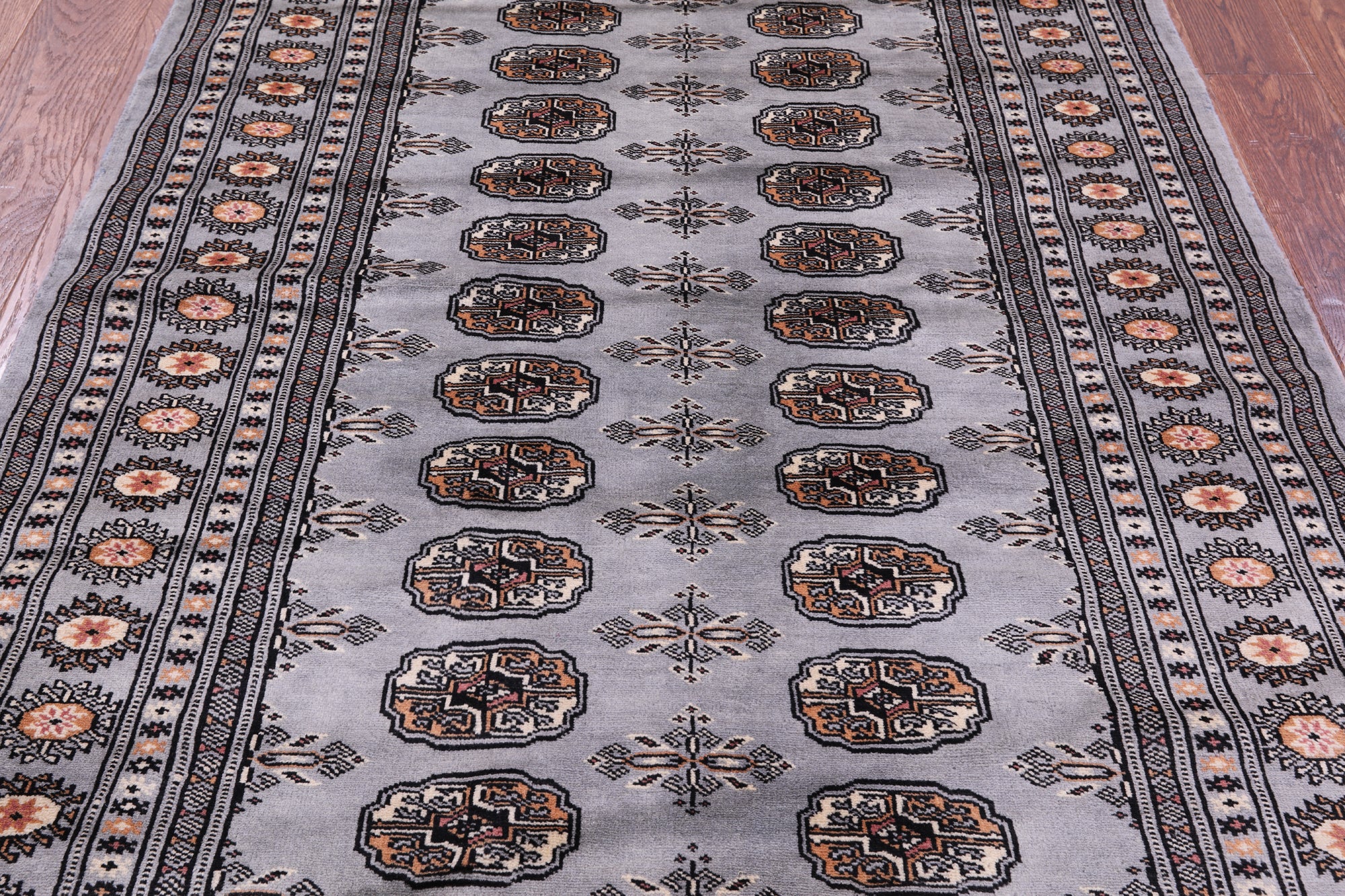 Bokhara Hand Knotted Wool Rug - 4' 0" X 5' 5" - Golden Nile