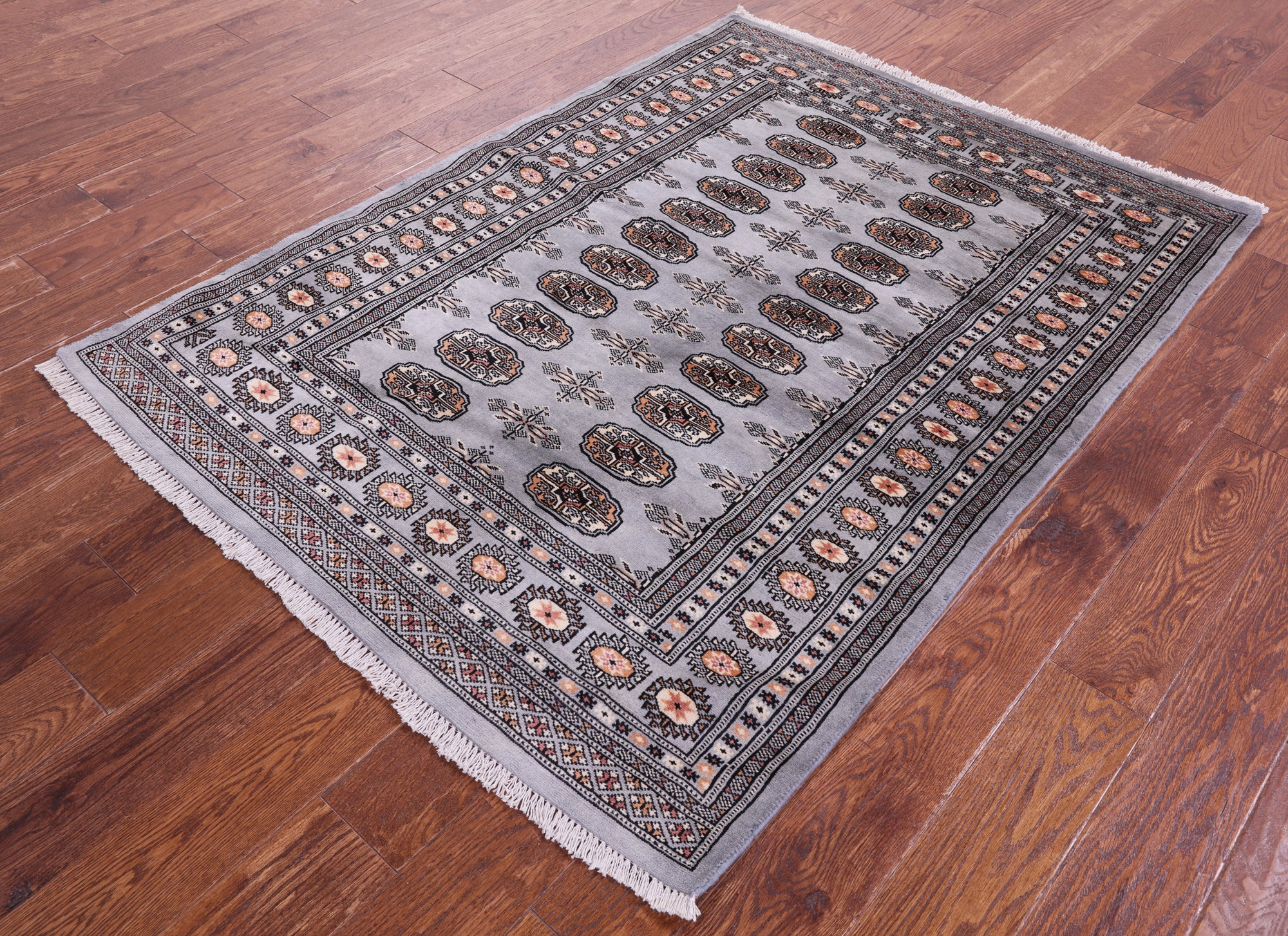 Bokhara Hand Knotted Wool Rug - 4' 0" X 5' 5" - Golden Nile