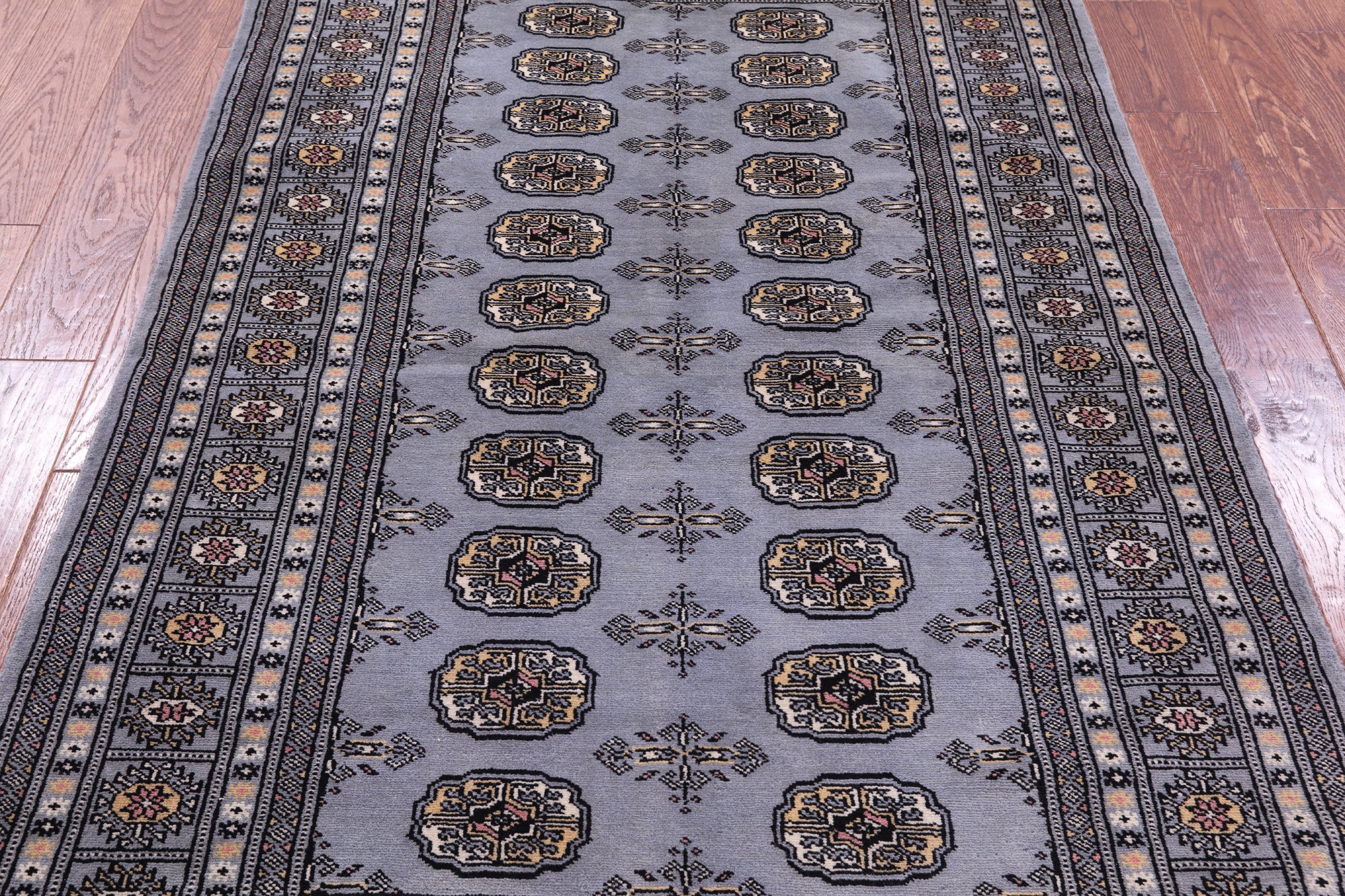 Bokhara Hand Knotted Wool Rug - 4' 1" X 6' 2" - Golden Nile