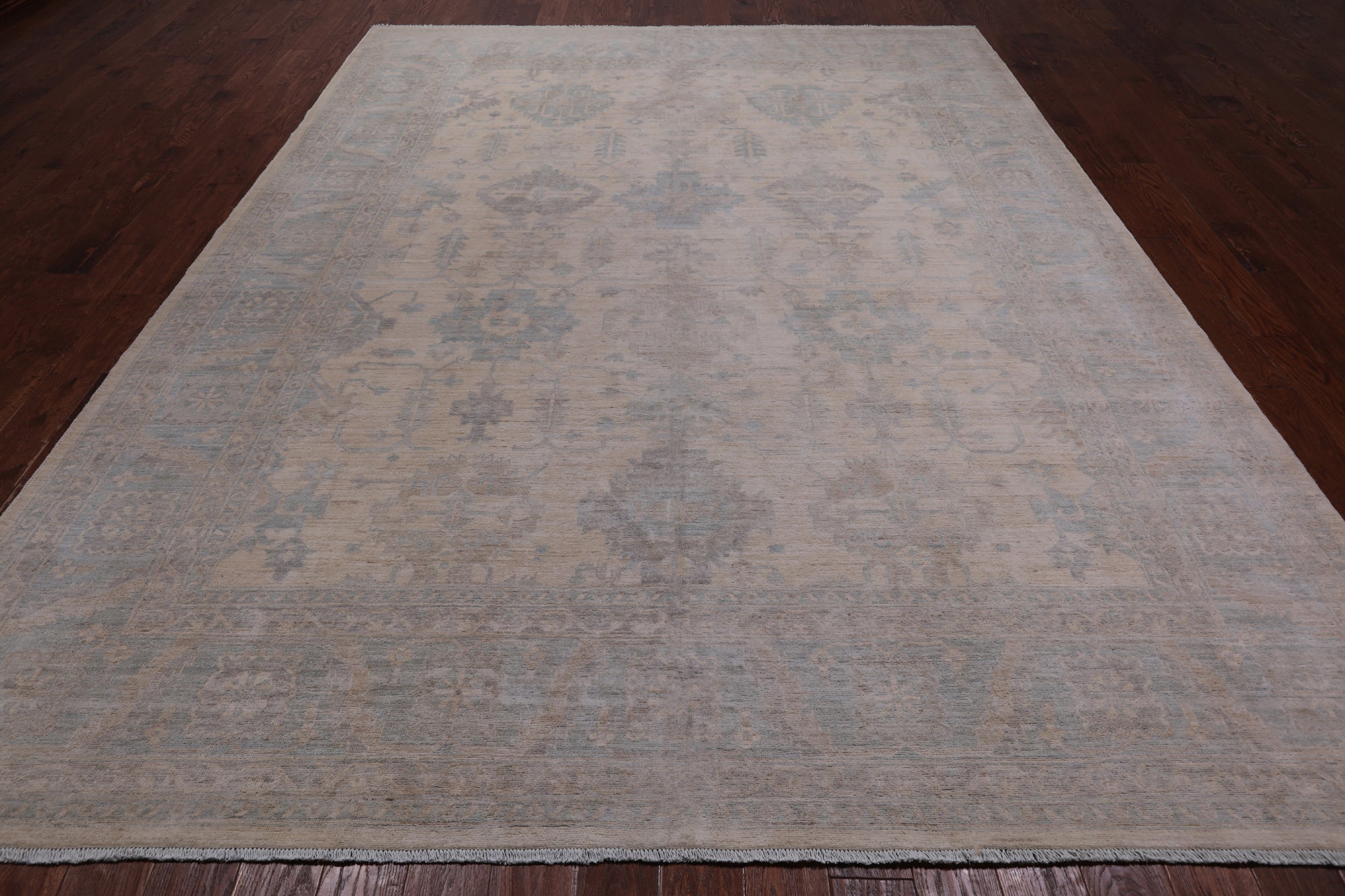 Ivory Turkish Oushak Hand Knotted Wool Rug - 9' 1" X 11' 9"
