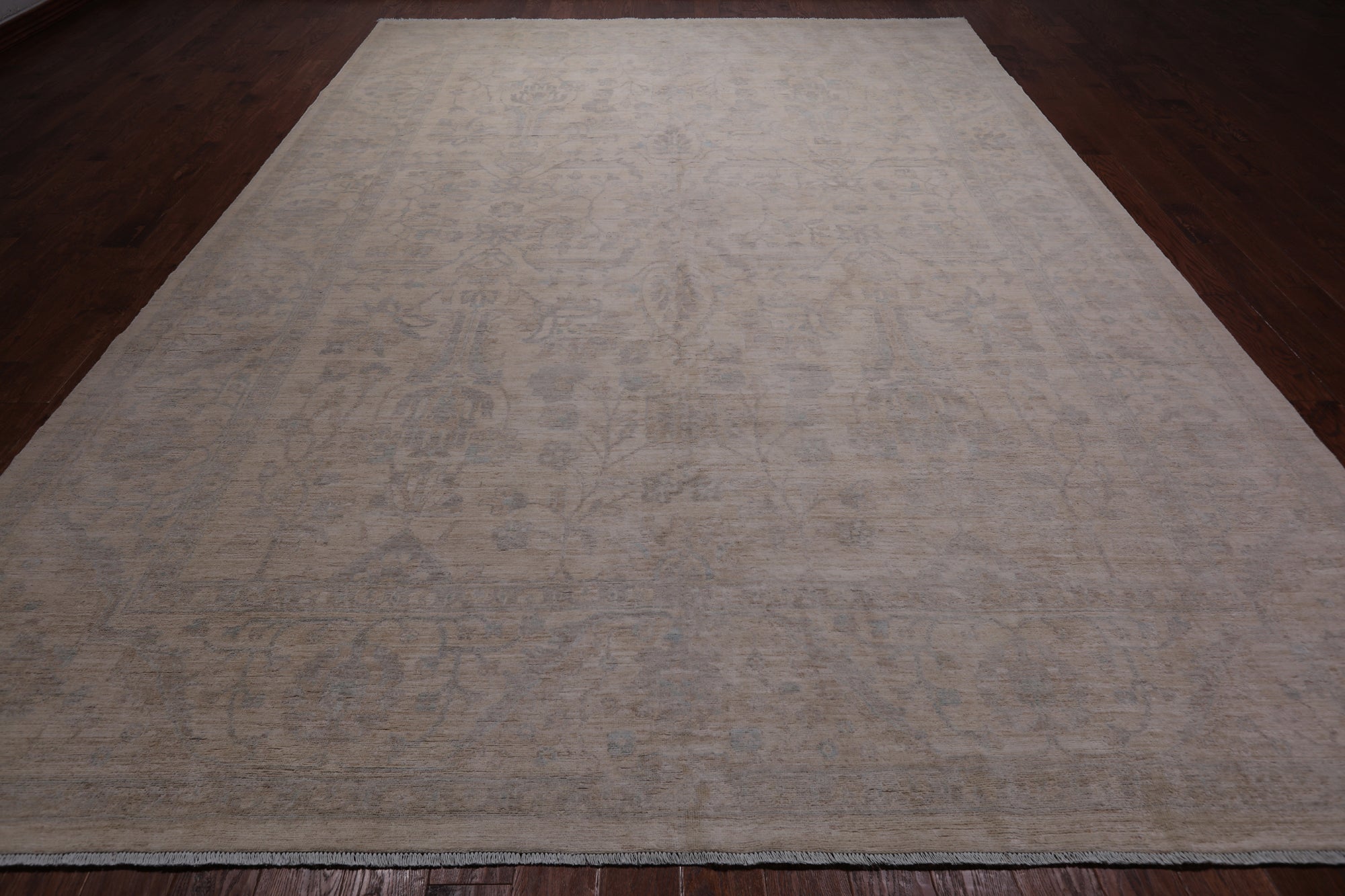 Ivory Turkish Oushak Hand Knotted Wool Rug - 9' 10" X 13' 9"