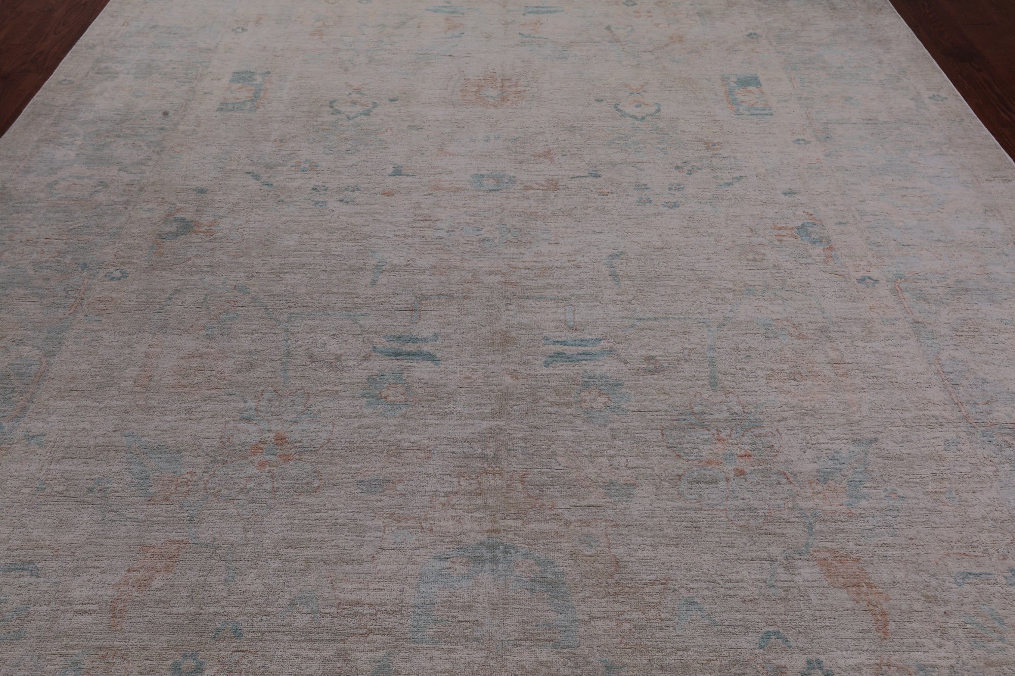 Ivory Turkish Oushak Hand Knotted Wool Rug - 8' 11" X 12' 0"