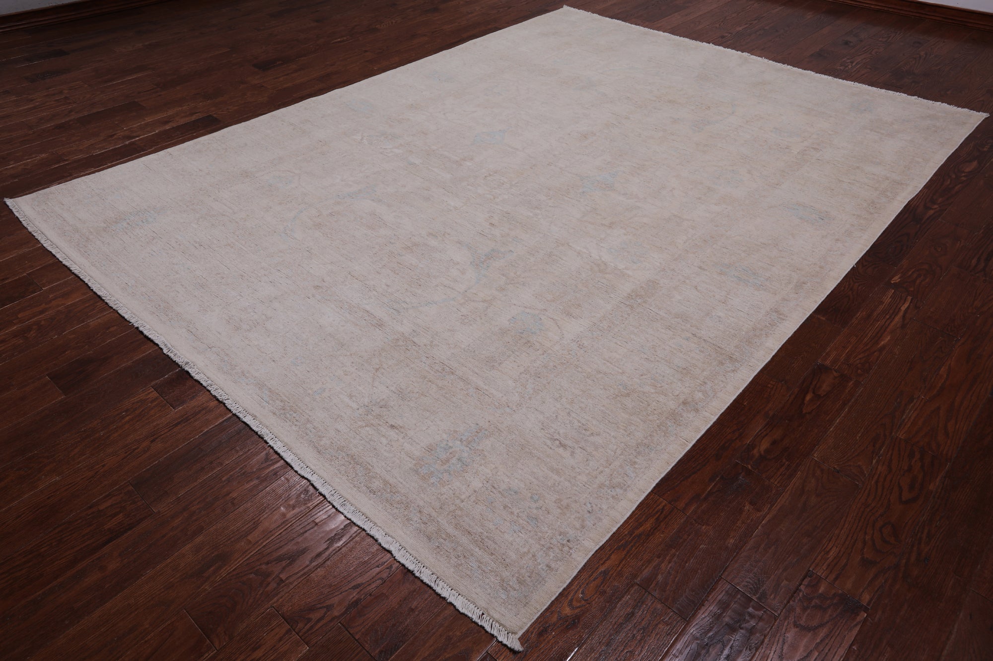 Ivory Turkish Oushak Hand Knotted Wool Rug - 7' 9" X 10' 4"