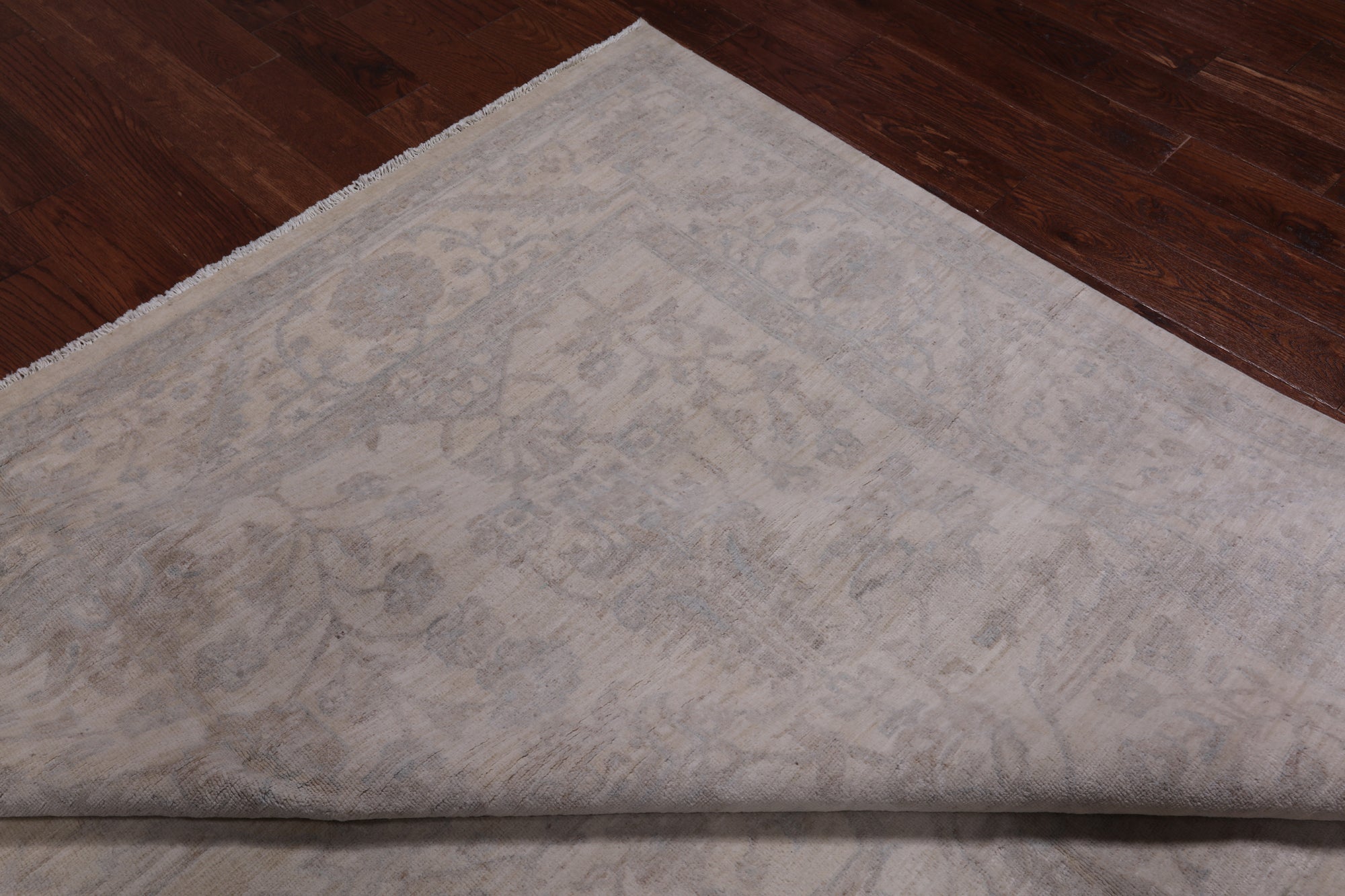 Ivory Turkish Oushak Hand Knotted Wool Rug - 8' 3" X 9' 7"
