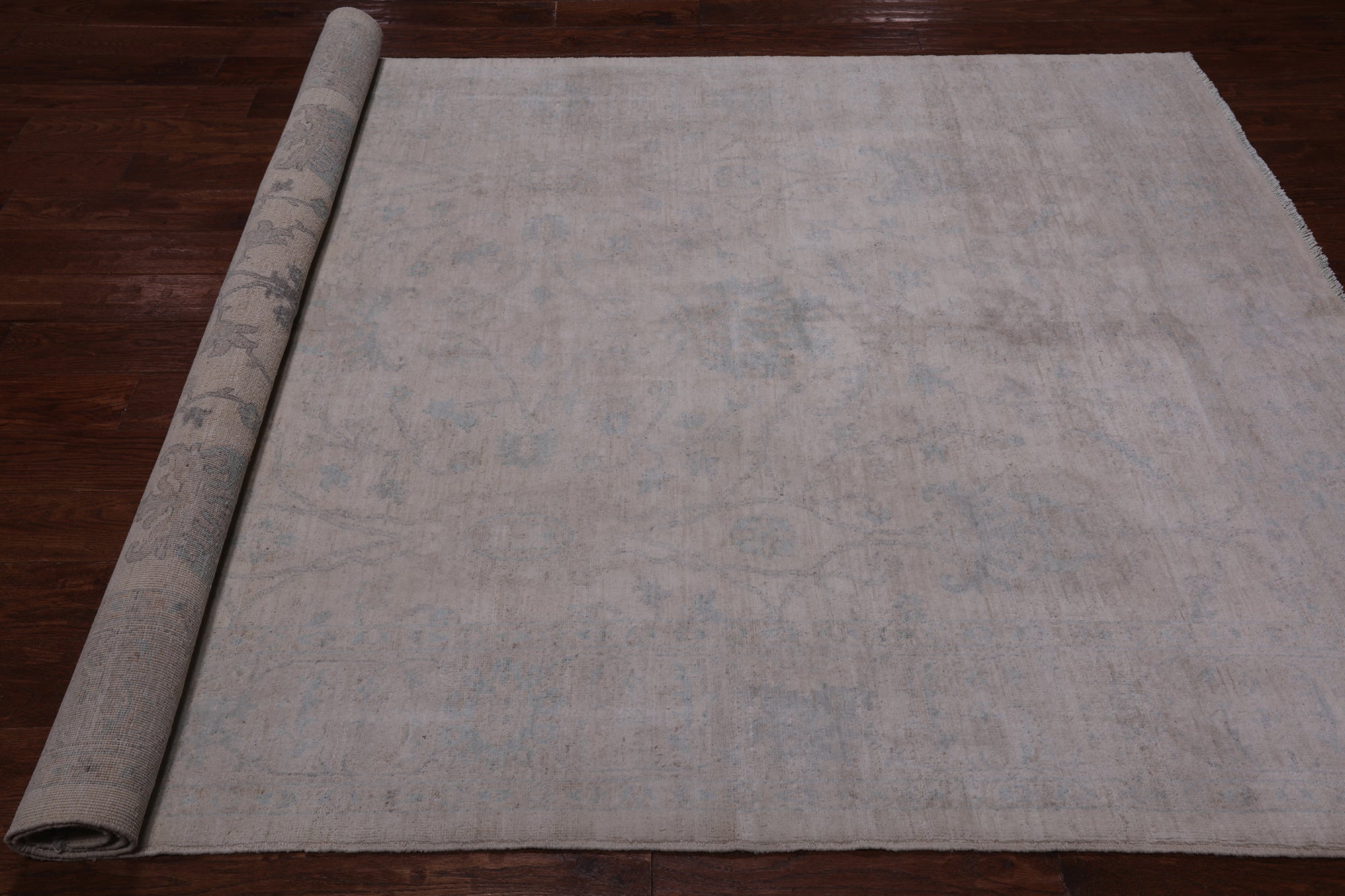 Ivory Turkish Oushak Handmade Wool Rug - 5' 11" X 8' 11"