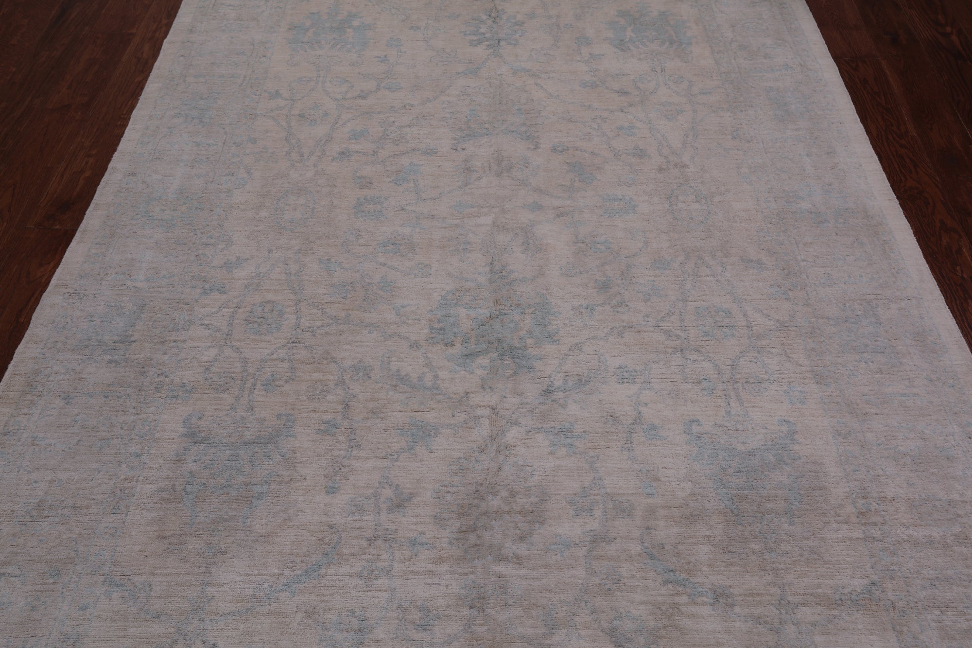 Ivory Turkish Oushak Handmade Wool Rug - 5' 11" X 8' 11"