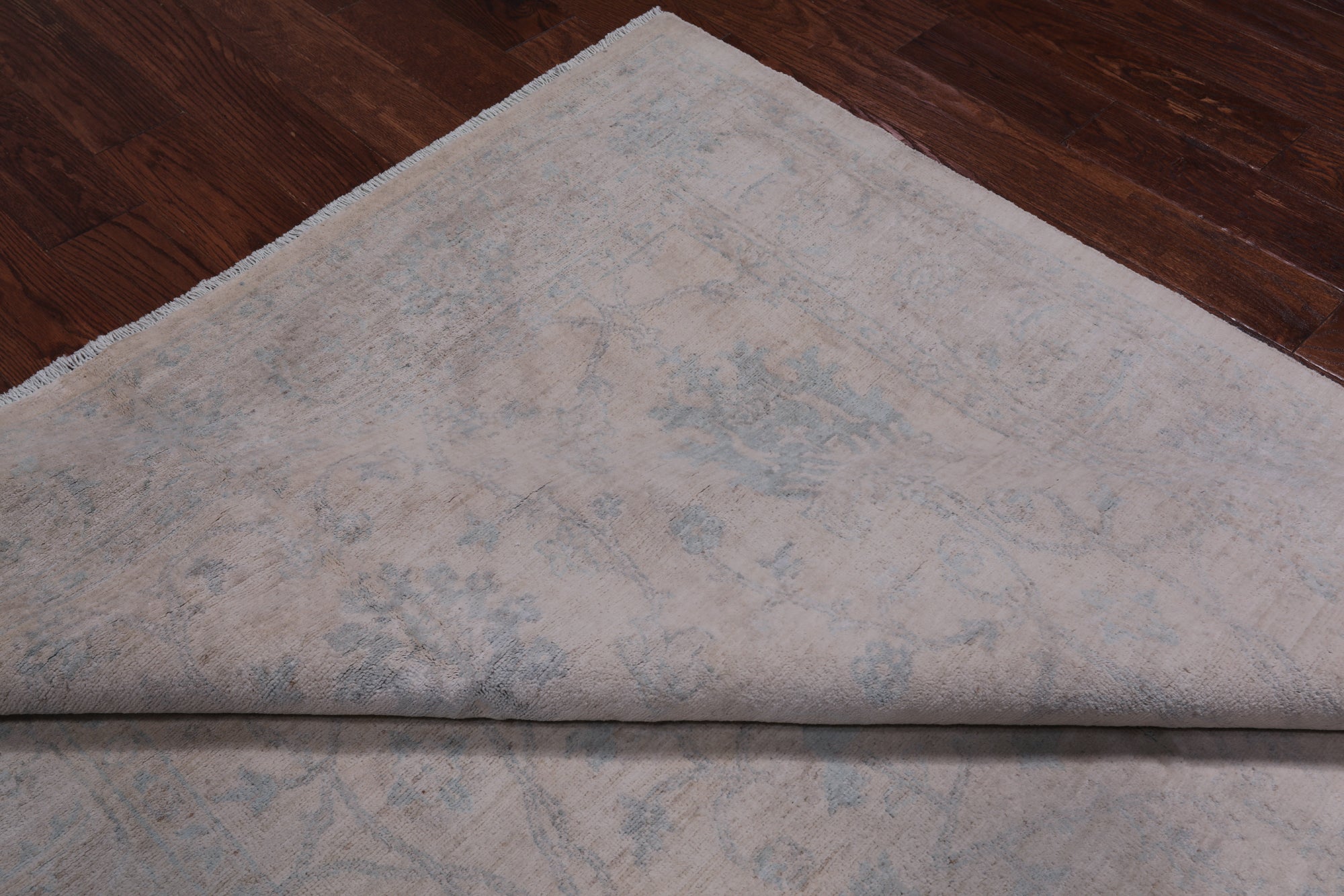 Ivory Turkish Oushak Handmade Wool Rug - 5' 11" X 8' 11"