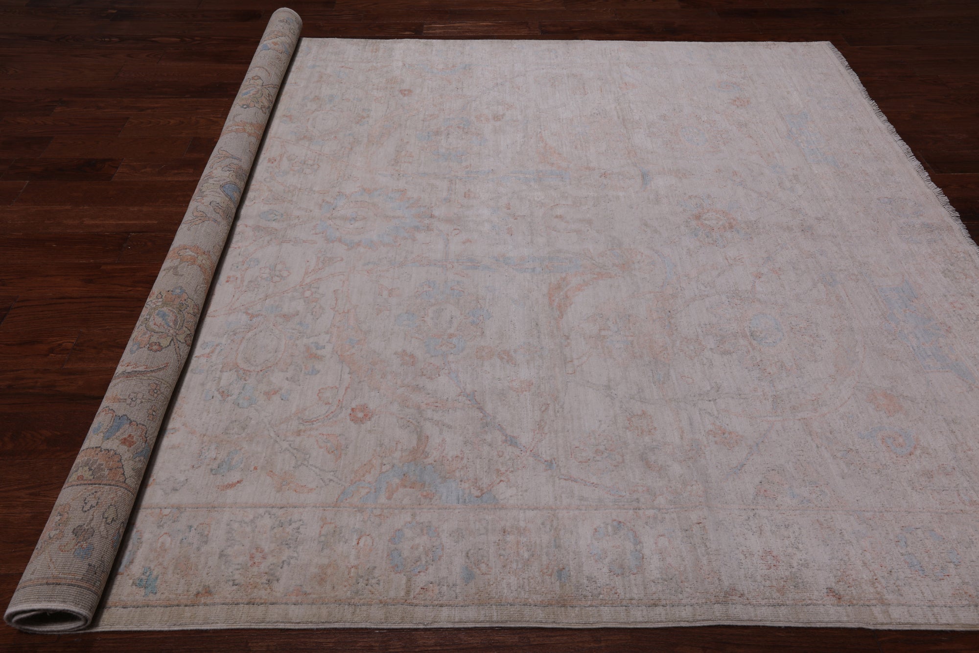 Ivory Turkish Oushak Handmade Wool Rug - 7' 9" X 9' 6"