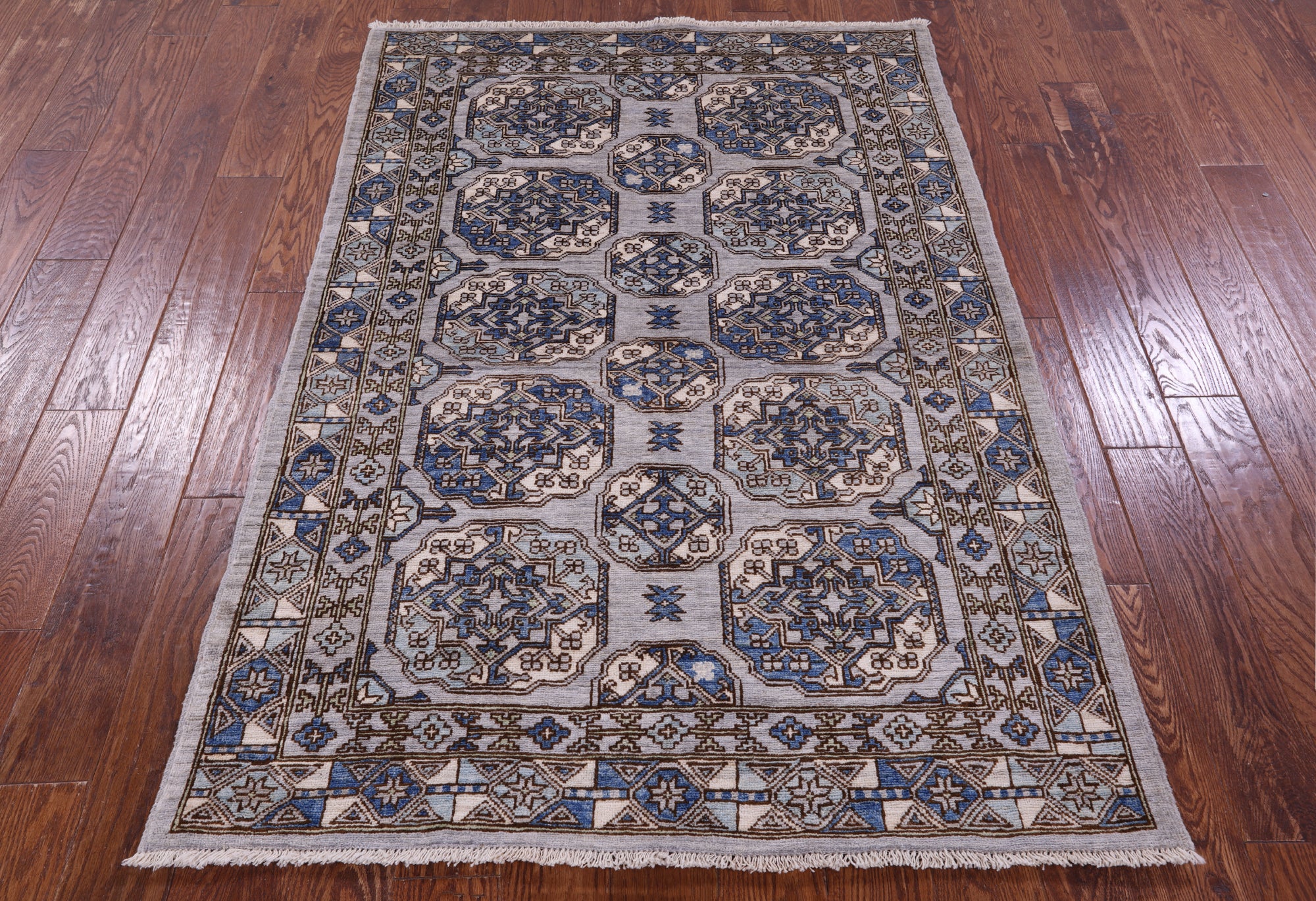 Grey Turkmen Ersari Handmade Wool Rug - 4' 1" X 5' 10" - Golden Nile