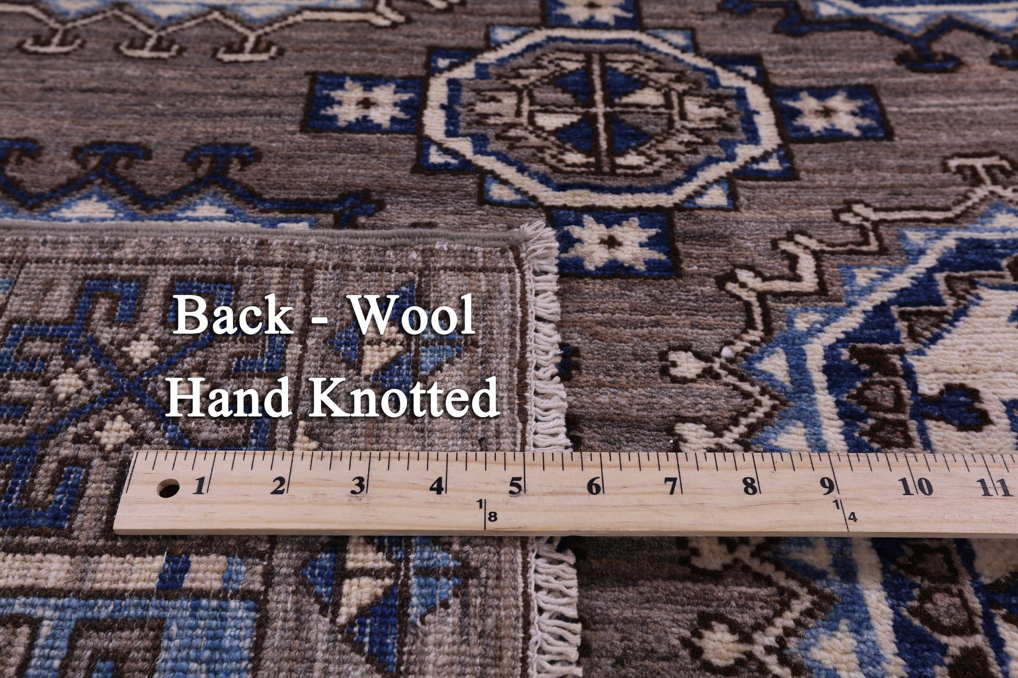 Grey Turkmen Ersari Hand Knotted Wool Rug - 3' 11" X 5' 10" - Golden Nile