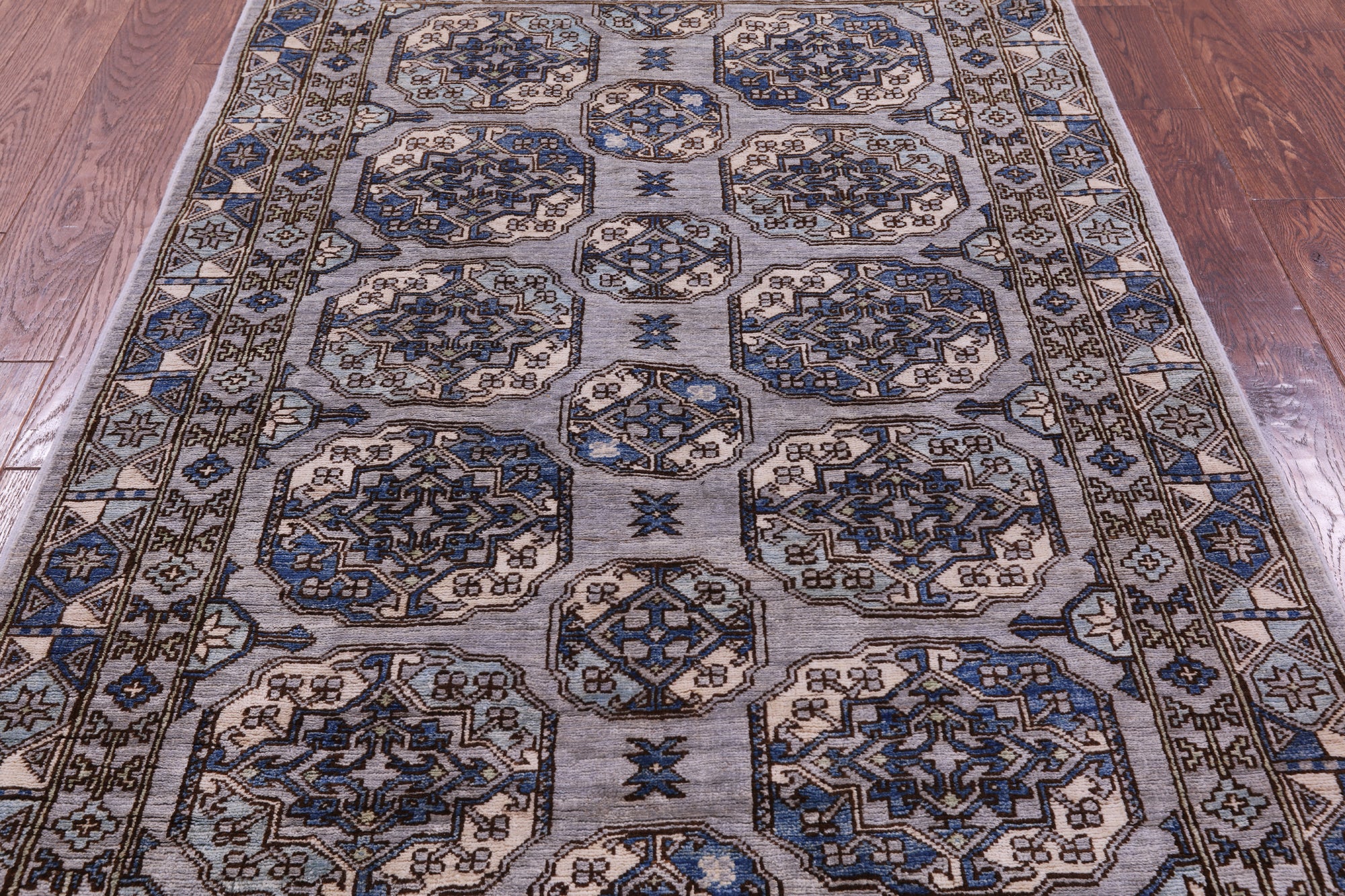 Grey Turkmen Ersari Hand Knotted Wool Rug - 4' 1" X 5' 11" - Golden Nile