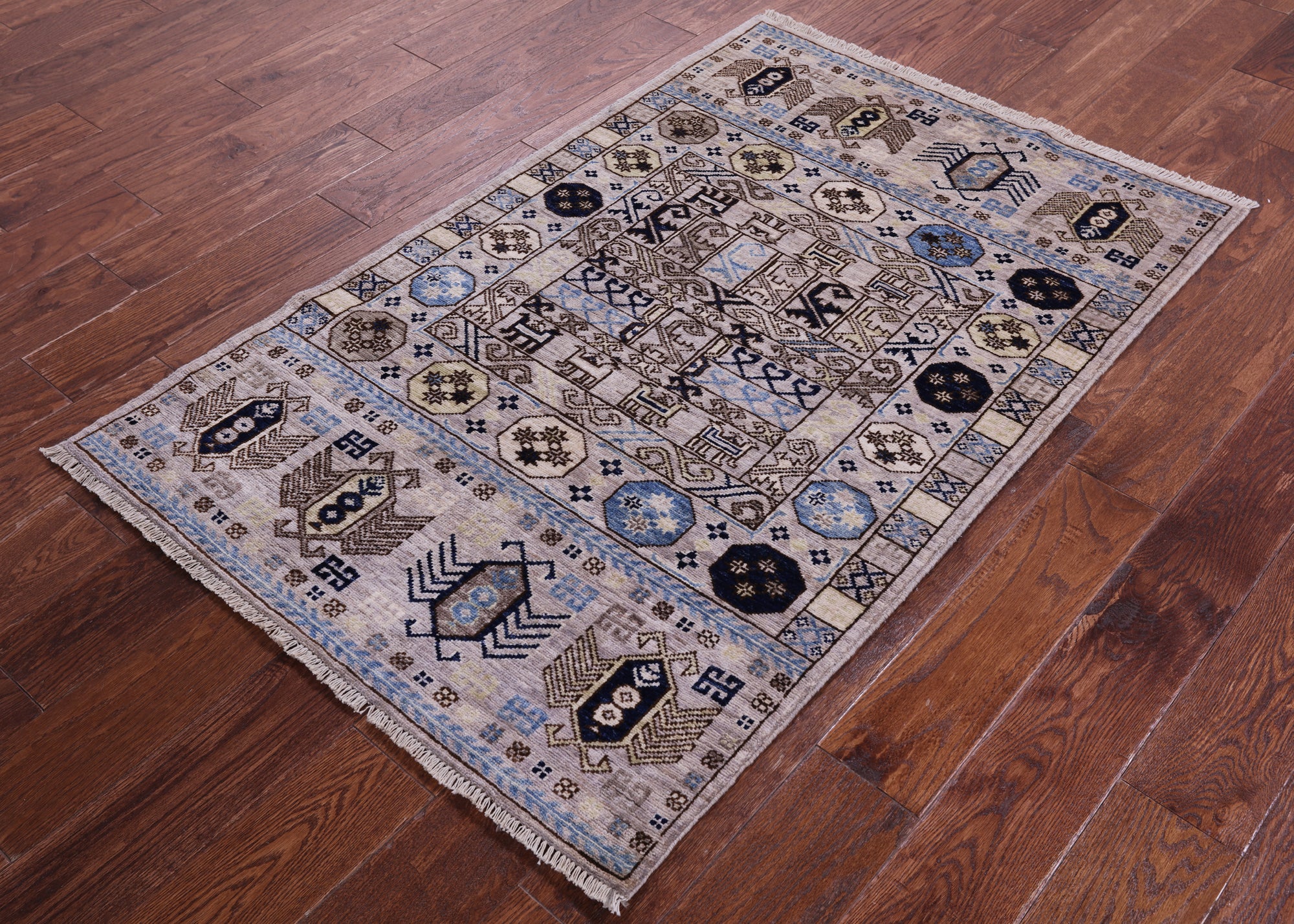 Turkmen Ersari Hand Knotted Wool Rug - 3' 1" X 4' 9" - Golden Nile