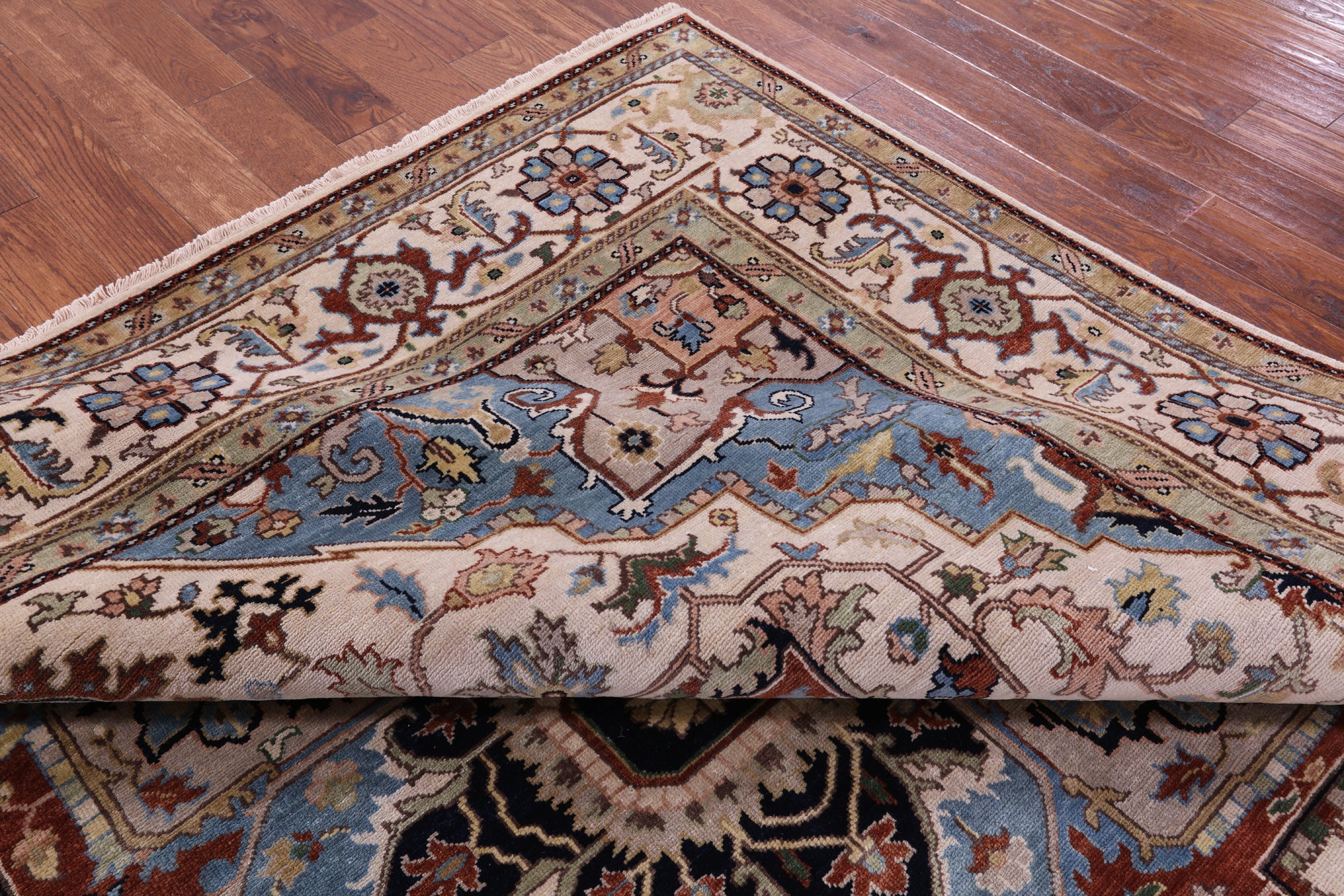 Ivory Square Geometric Heriz Serapi Hand Knotted Wool Rug - 9' 7" X 9' 11" - Golden Nile