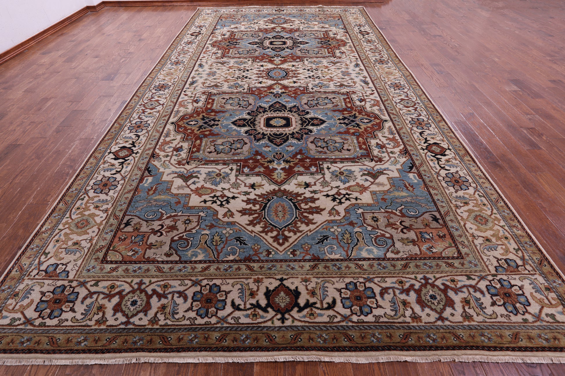 Ivory Geometric Heriz Serapi Hand Knotted Wool Rug - 8' 11" X 17' 11" - Golden Nile