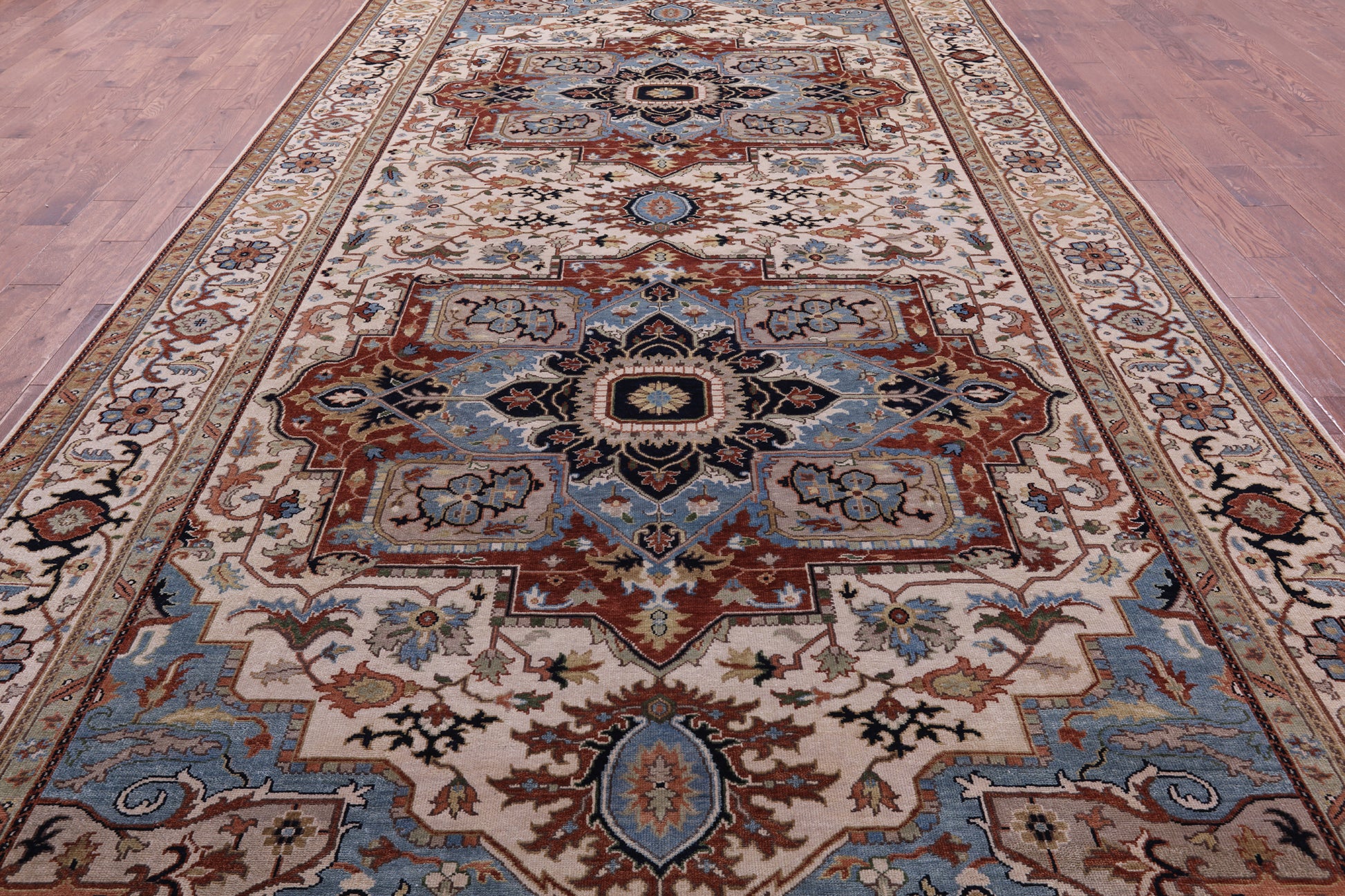 Ivory Geometric Heriz Serapi Hand Knotted Wool Rug - 8' 11" X 17' 11" - Golden Nile