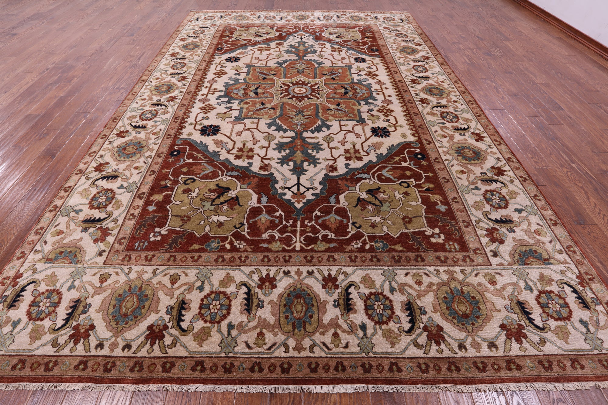 Ivory Geometric Heriz Serapi Hand Knotted Wool Rug - 9' 8" X 14' 0" - Golden Nile