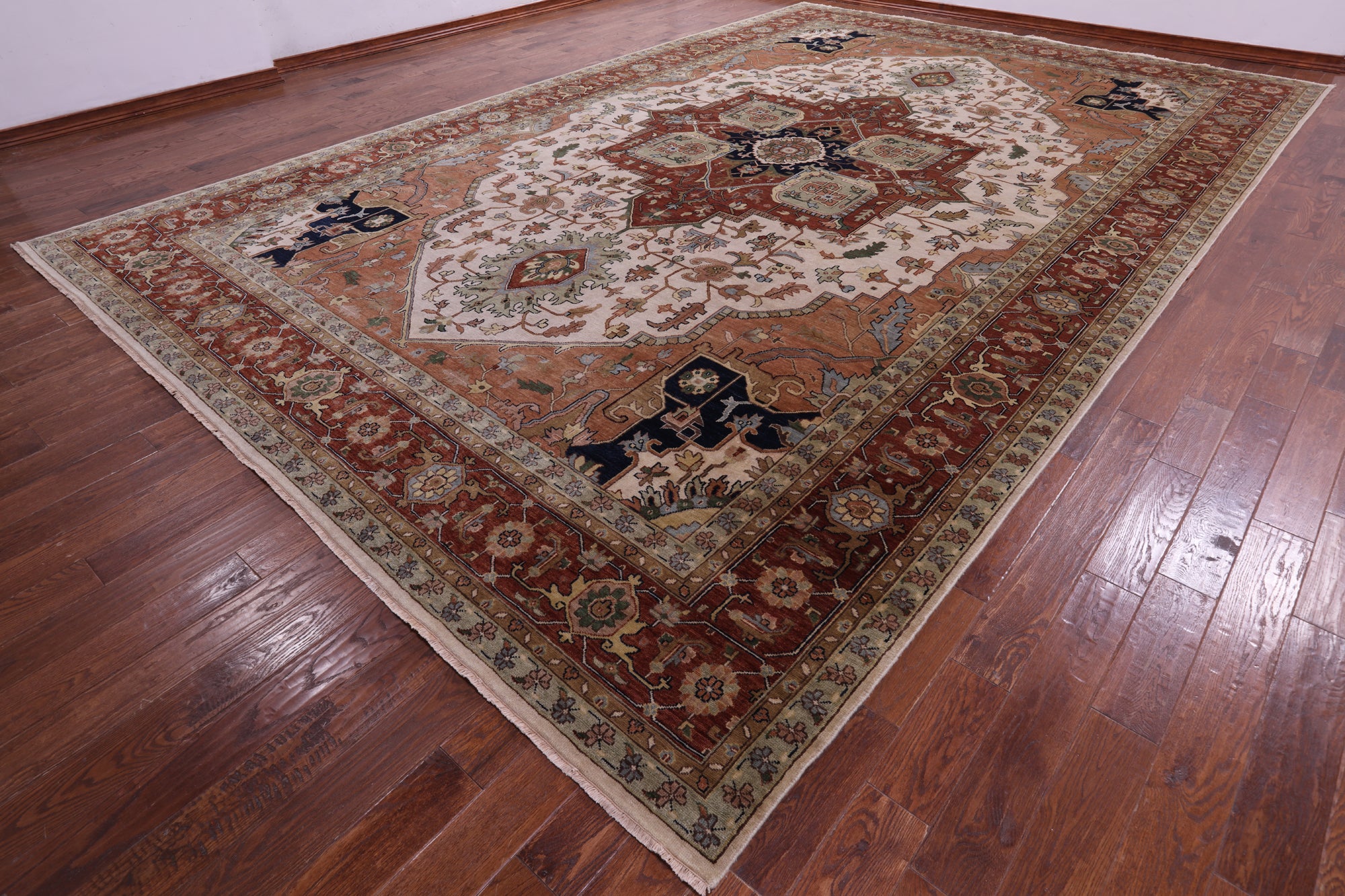 Ivory Geometric Heriz Serapi Handmade Wool Rug - 11' 9" X 18' 0" - Golden Nile