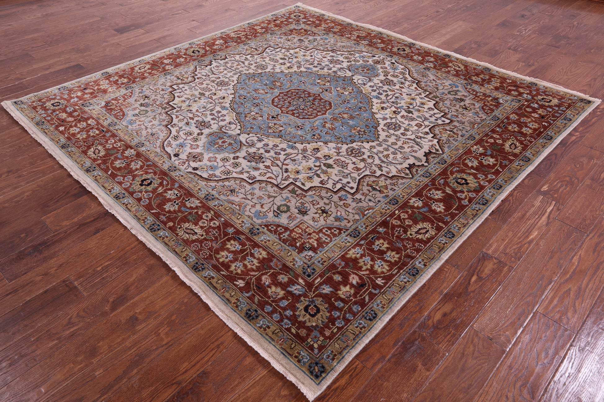 Ivory Square Persian Fine Serapi Hand Knotted Wool Rug - 8' 9" X 8' 10" - Golden Nile