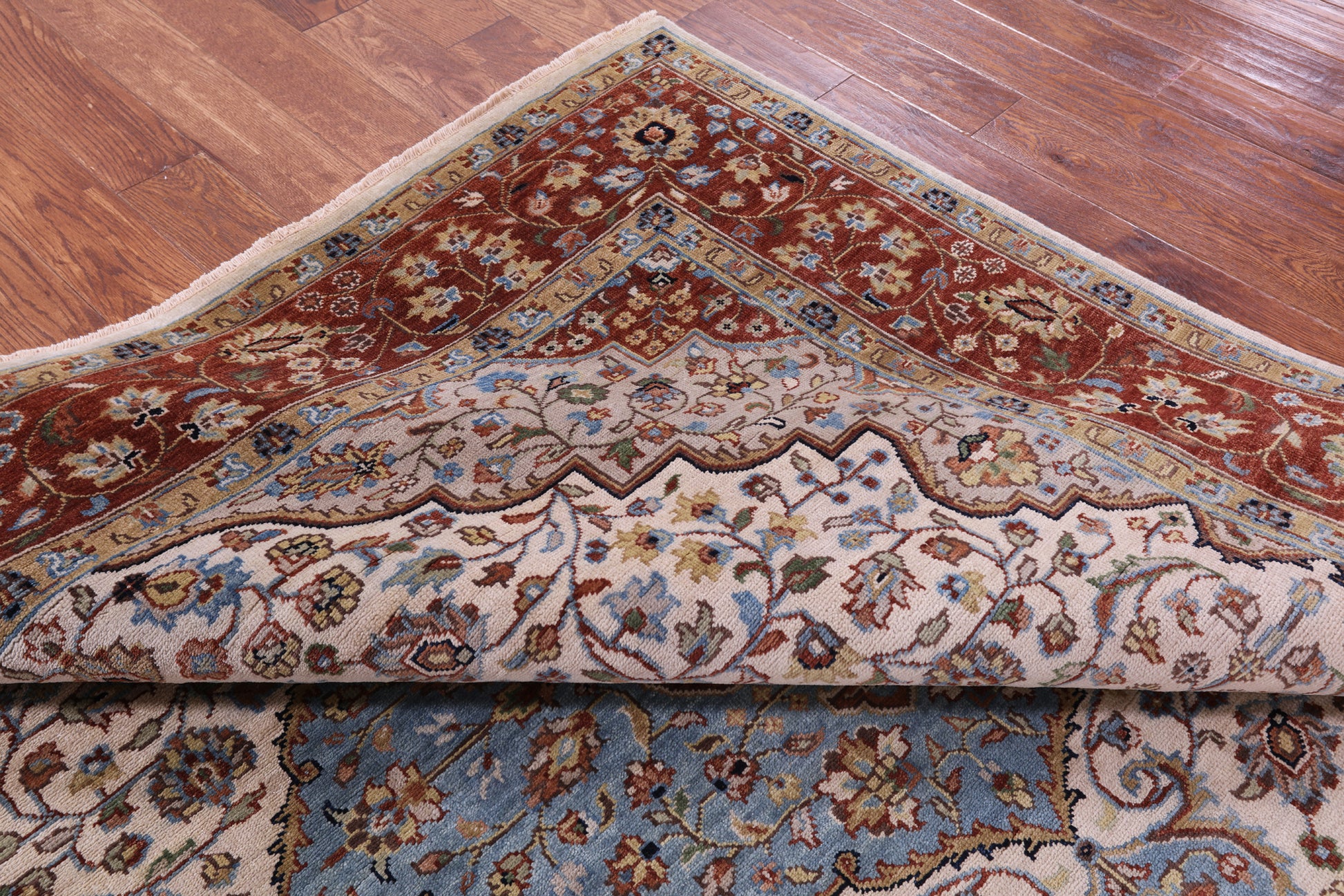 Ivory Square Persian Fine Serapi Hand Knotted Wool Rug - 8' 9" X 8' 10" - Golden Nile